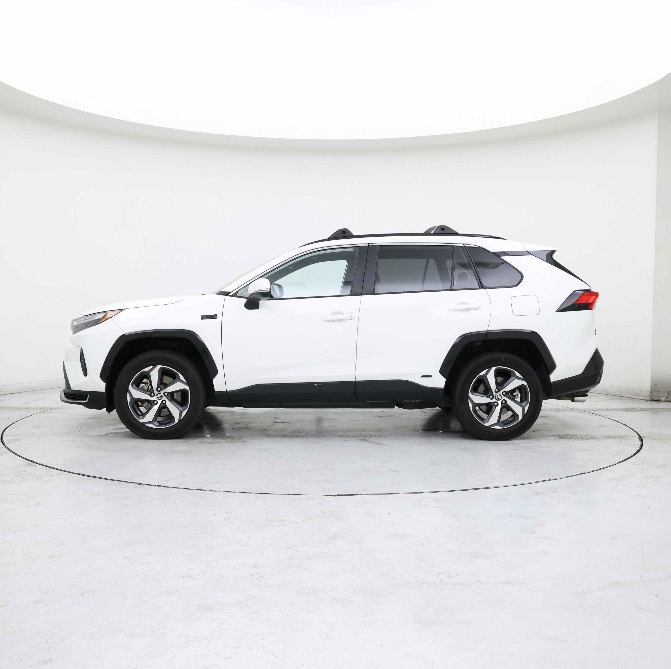 Thumbnail: 2023 Toyota RAV4 - 3