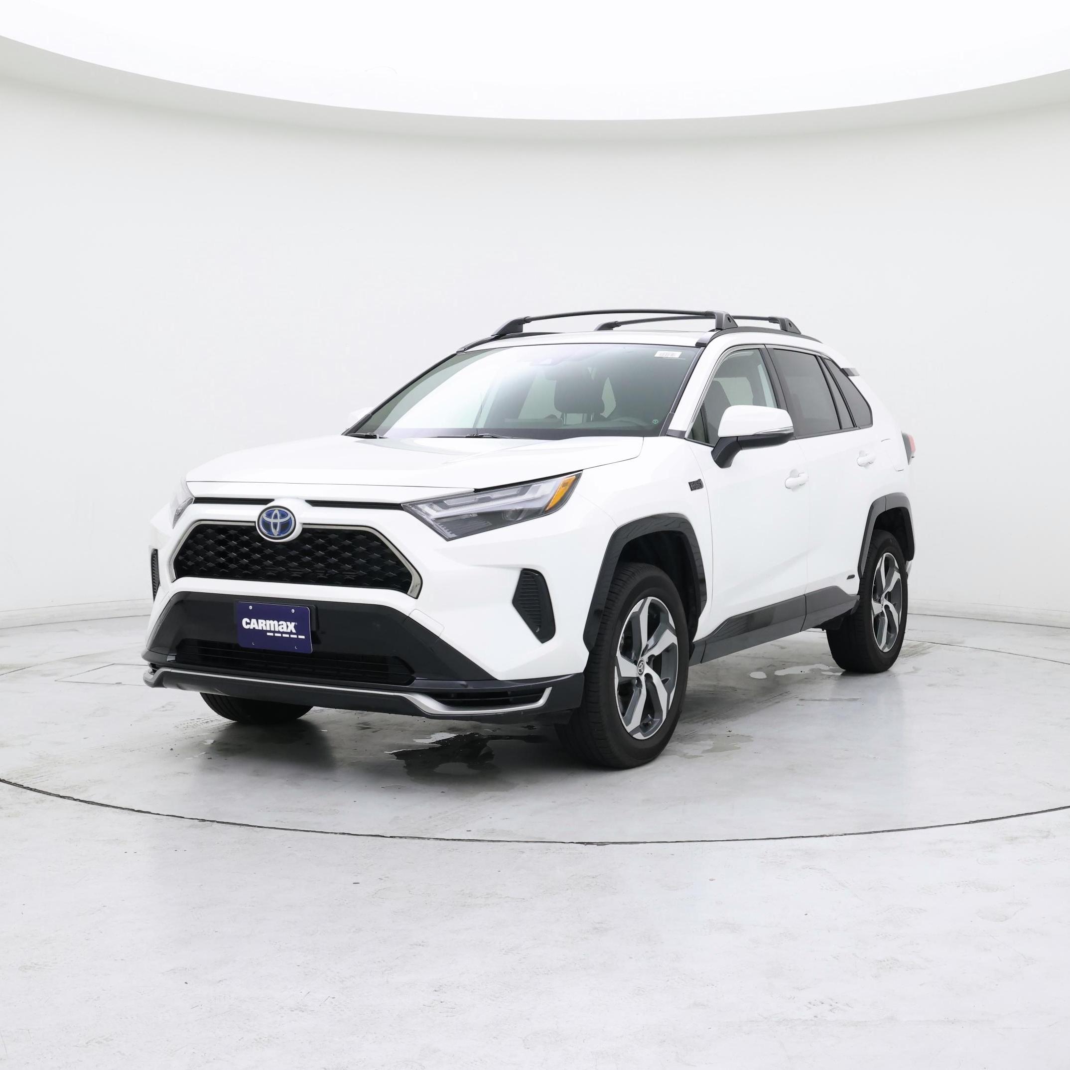 Thumbnail: 2023 Toyota RAV4 - 4