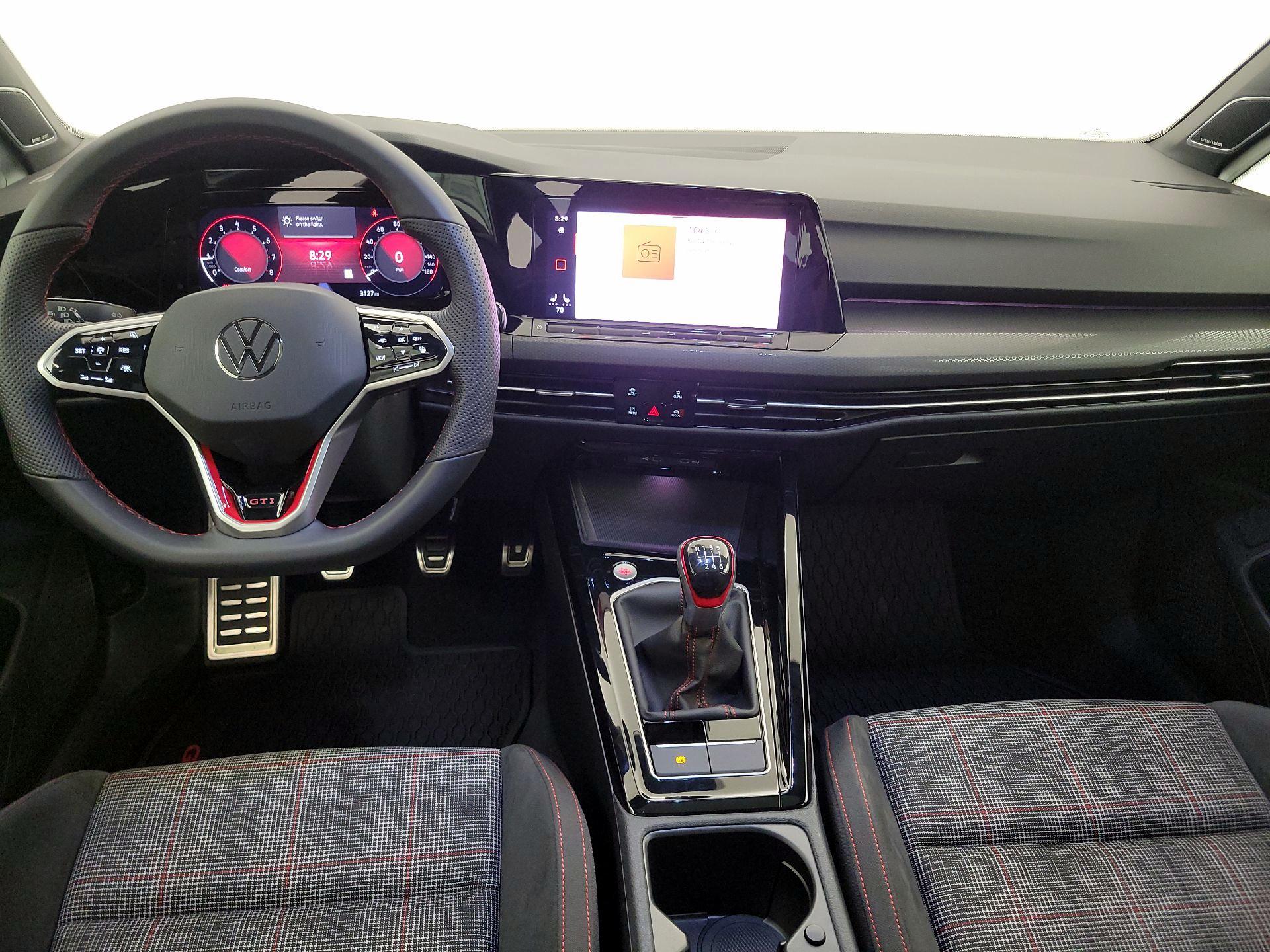 Thumbnail: 2024 Volkswagen Golf - 9