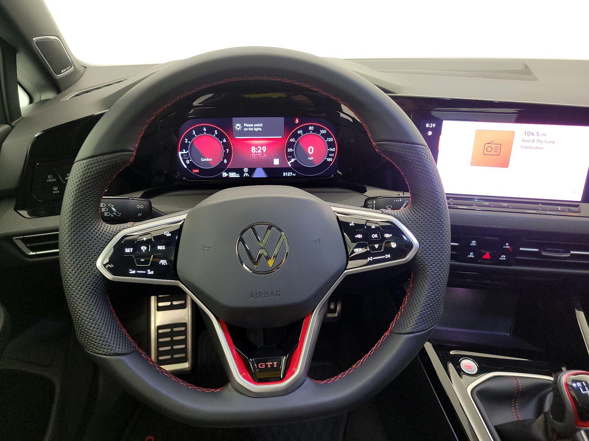Thumbnail: 2024 Volkswagen Golf - 10