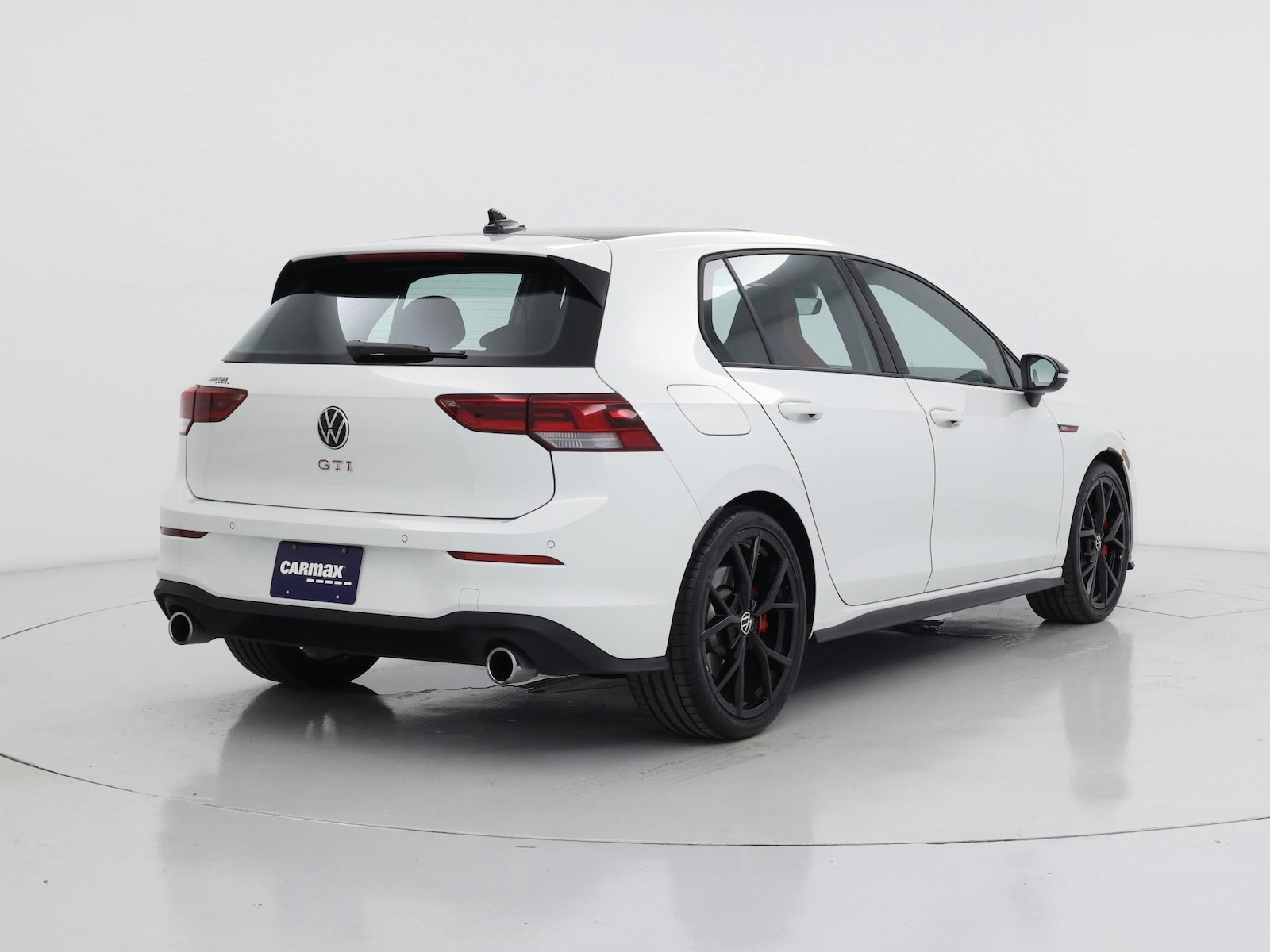 2024 Volkswagen Golf GTI SE - Photo 9