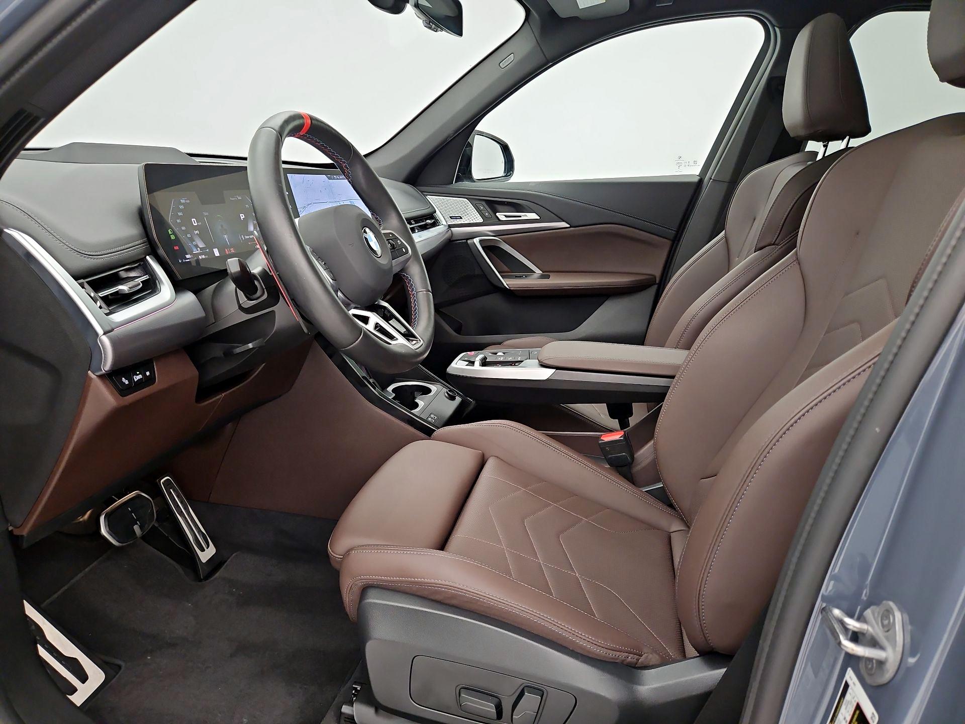 Thumbnail: 2025 BMW X1 - 11