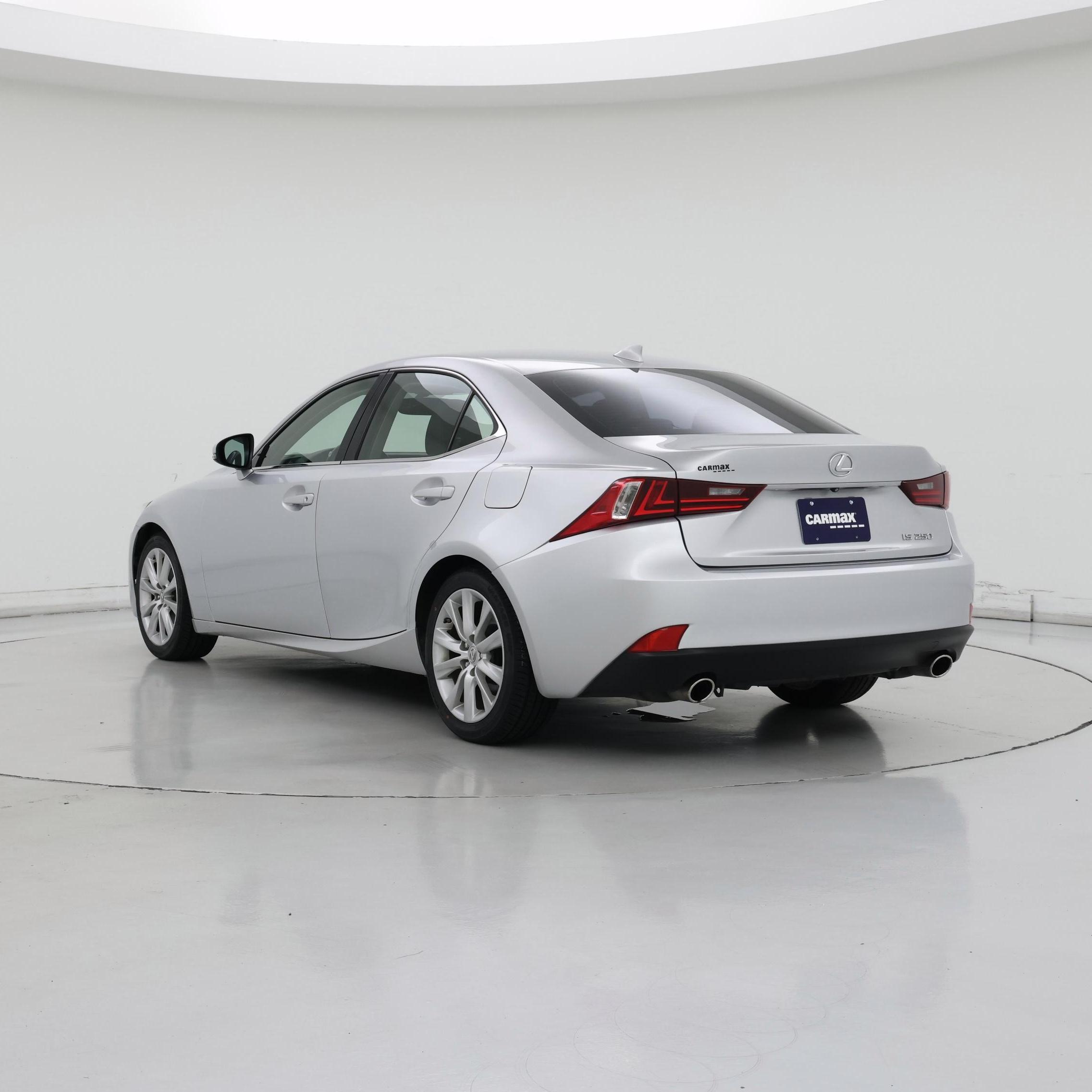 Thumbnail: 2015 Lexus IS - 2