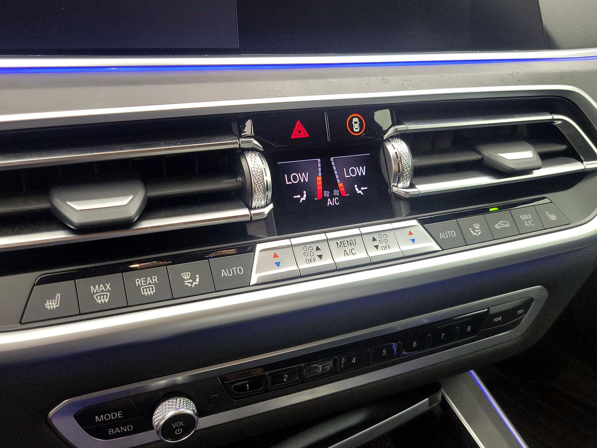 Thumbnail: 2022 BMW X5 - 17
