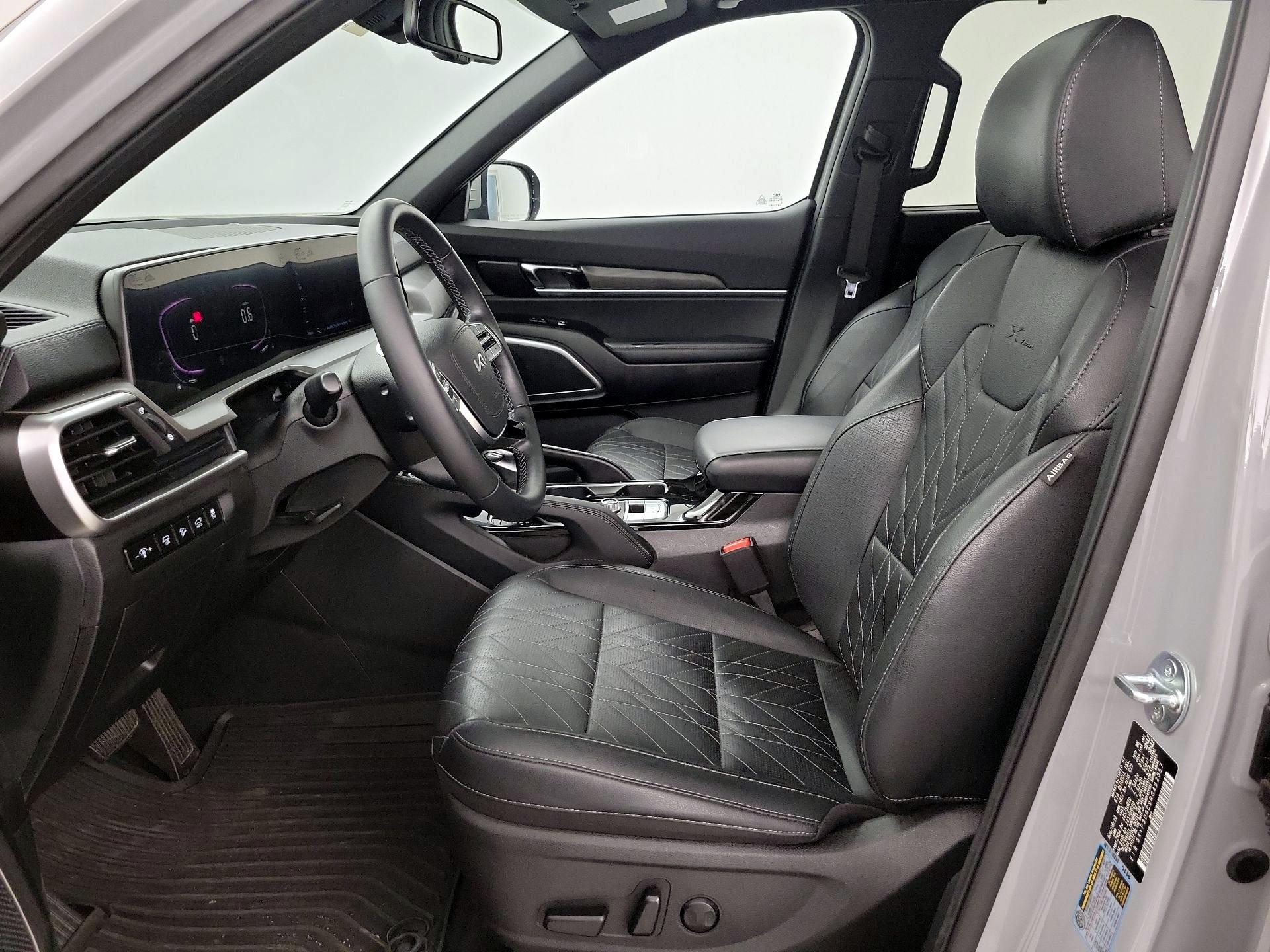 Thumbnail: 2024 Kia Telluride - 11