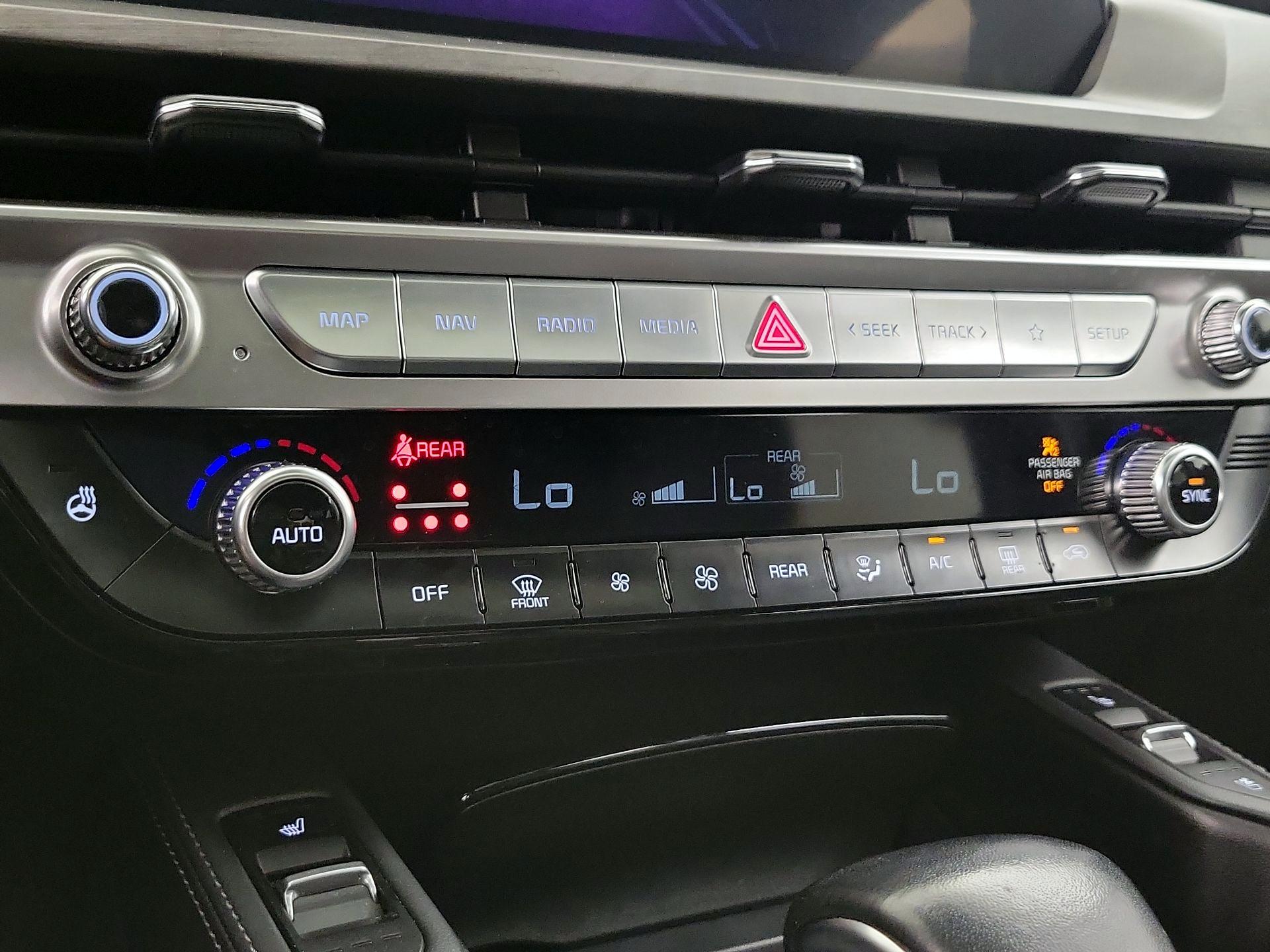 Thumbnail: 2024 Kia Telluride - 17