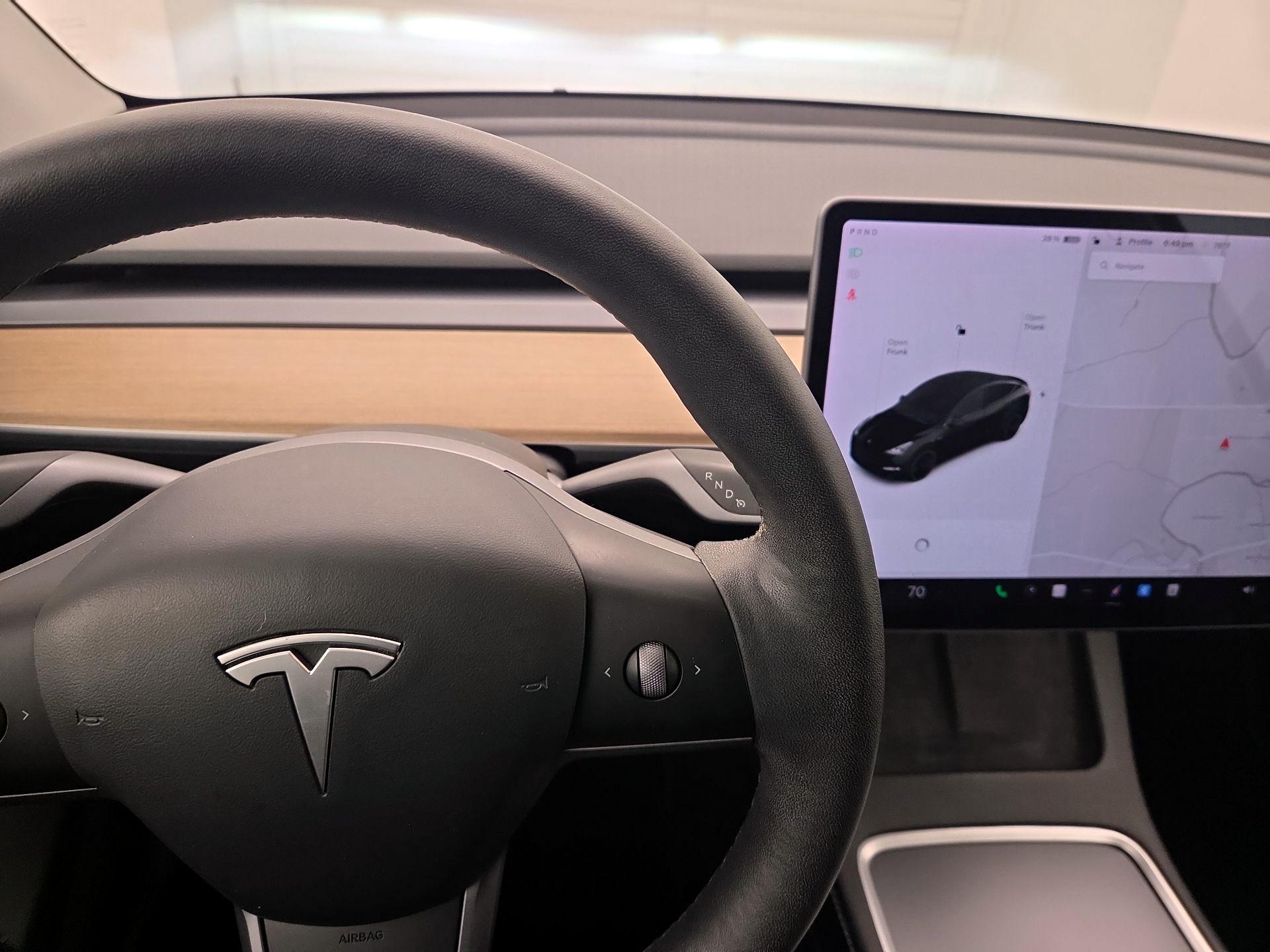 Thumbnail: 2021 Tesla Model Y - 17