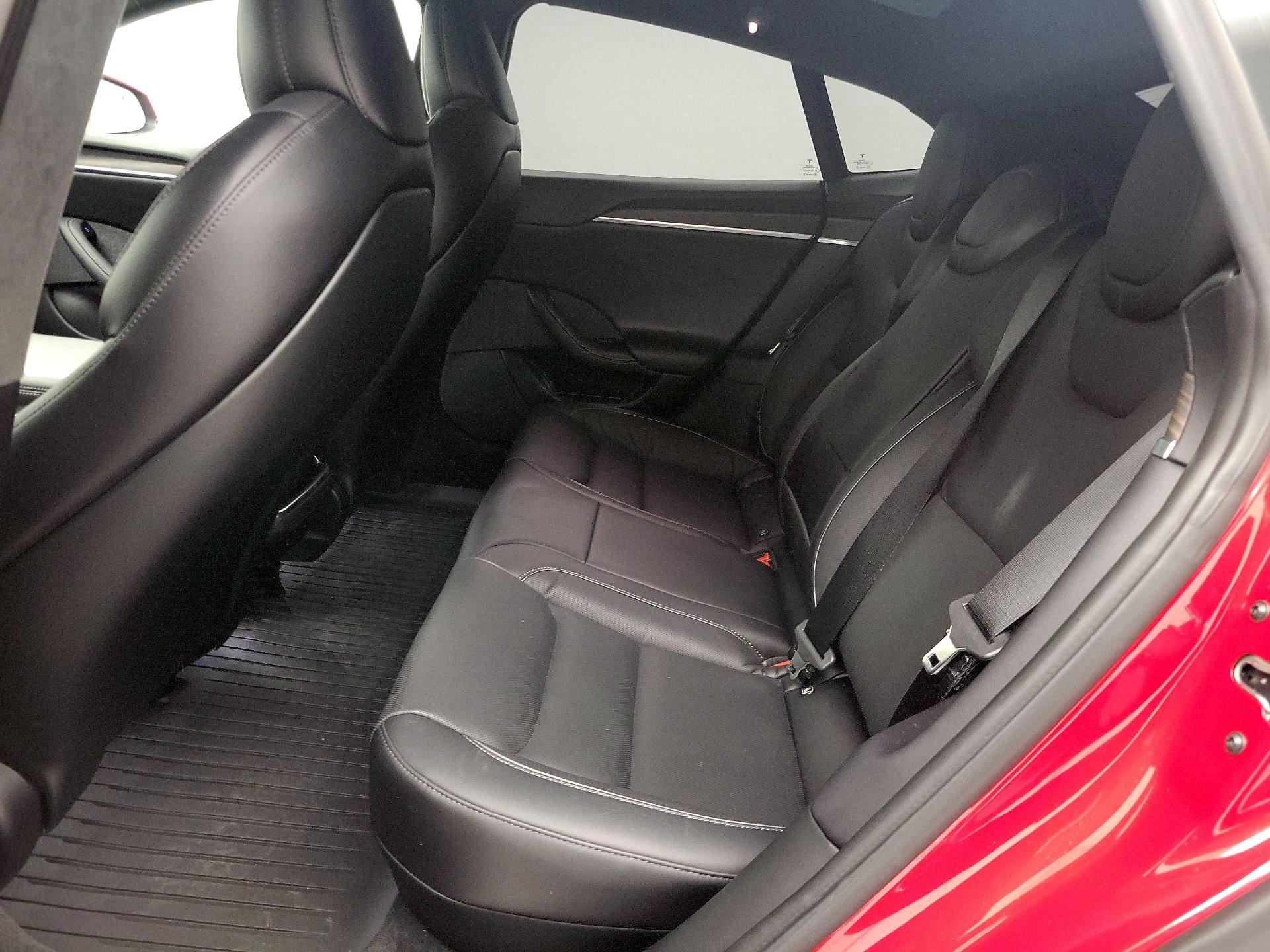 Thumbnail: 2021 Tesla Model S - 18