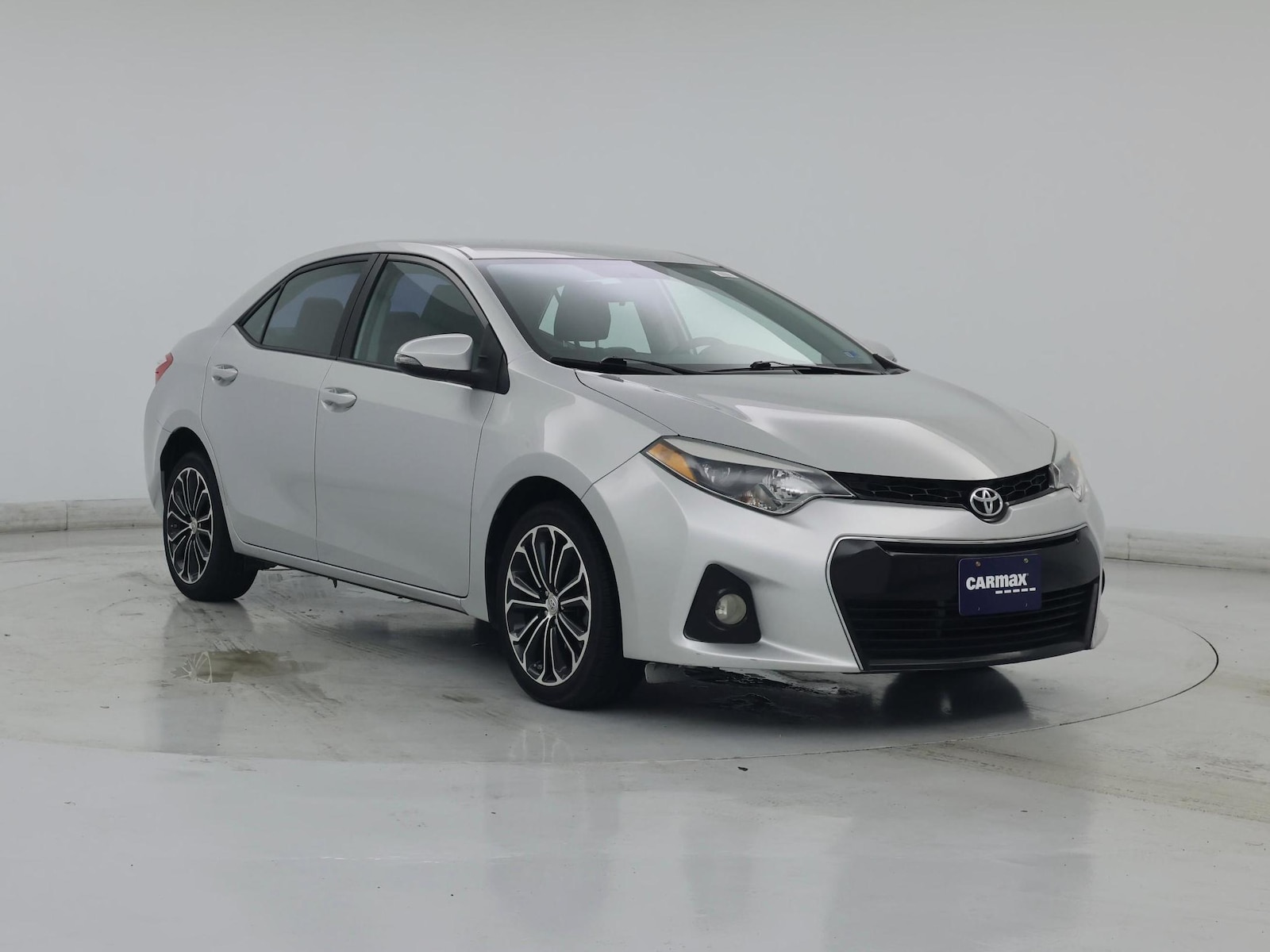 2016 Toyota Corolla S Plus - Photo 2