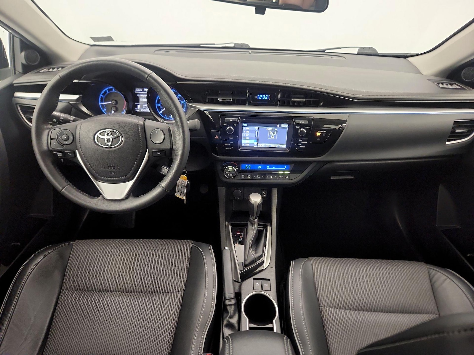 2016 Toyota Corolla S Plus - Photo 10