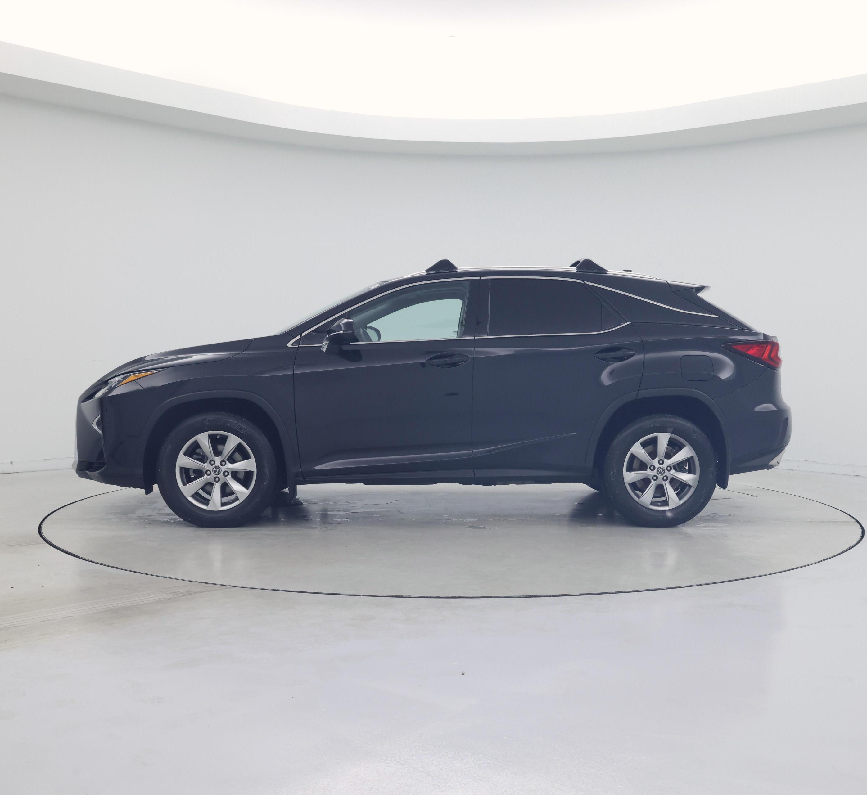 Thumbnail: 2018 Lexus RX - 3