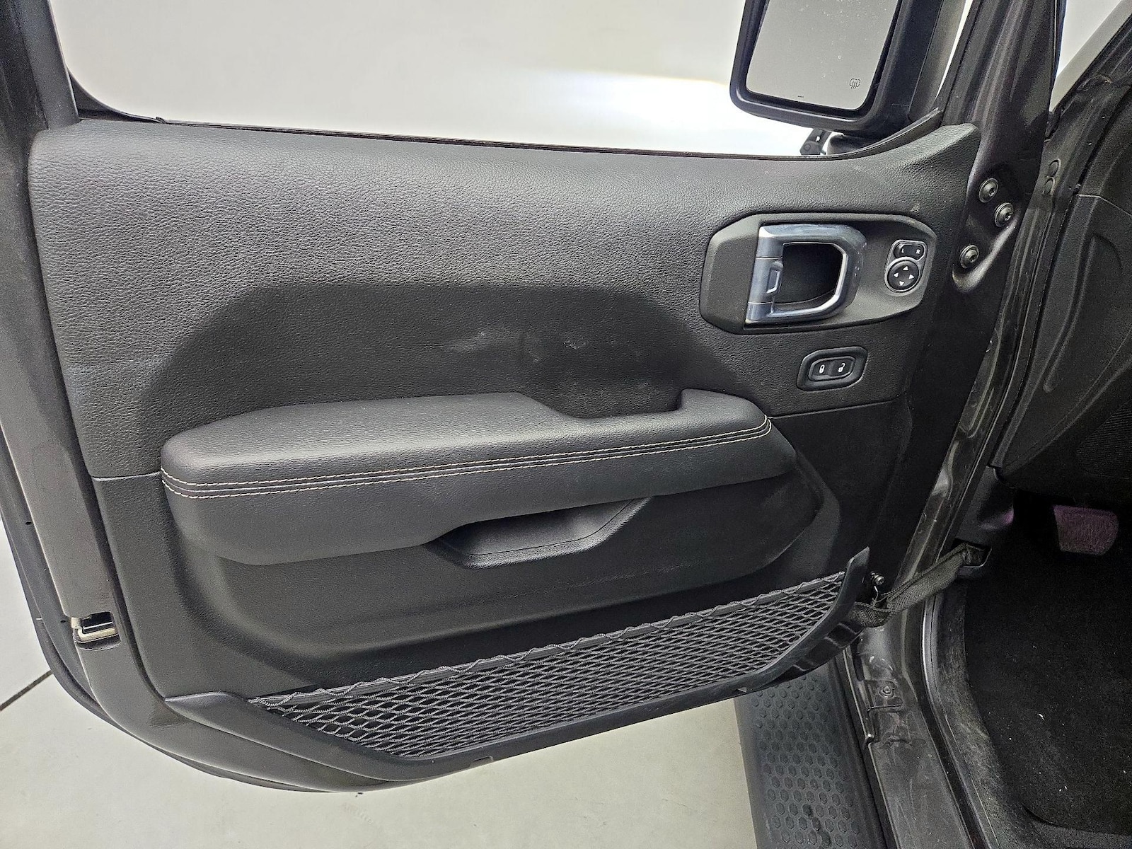 2021 Jeep Wrangler Unlimited Sahara 4XE - Photo 13