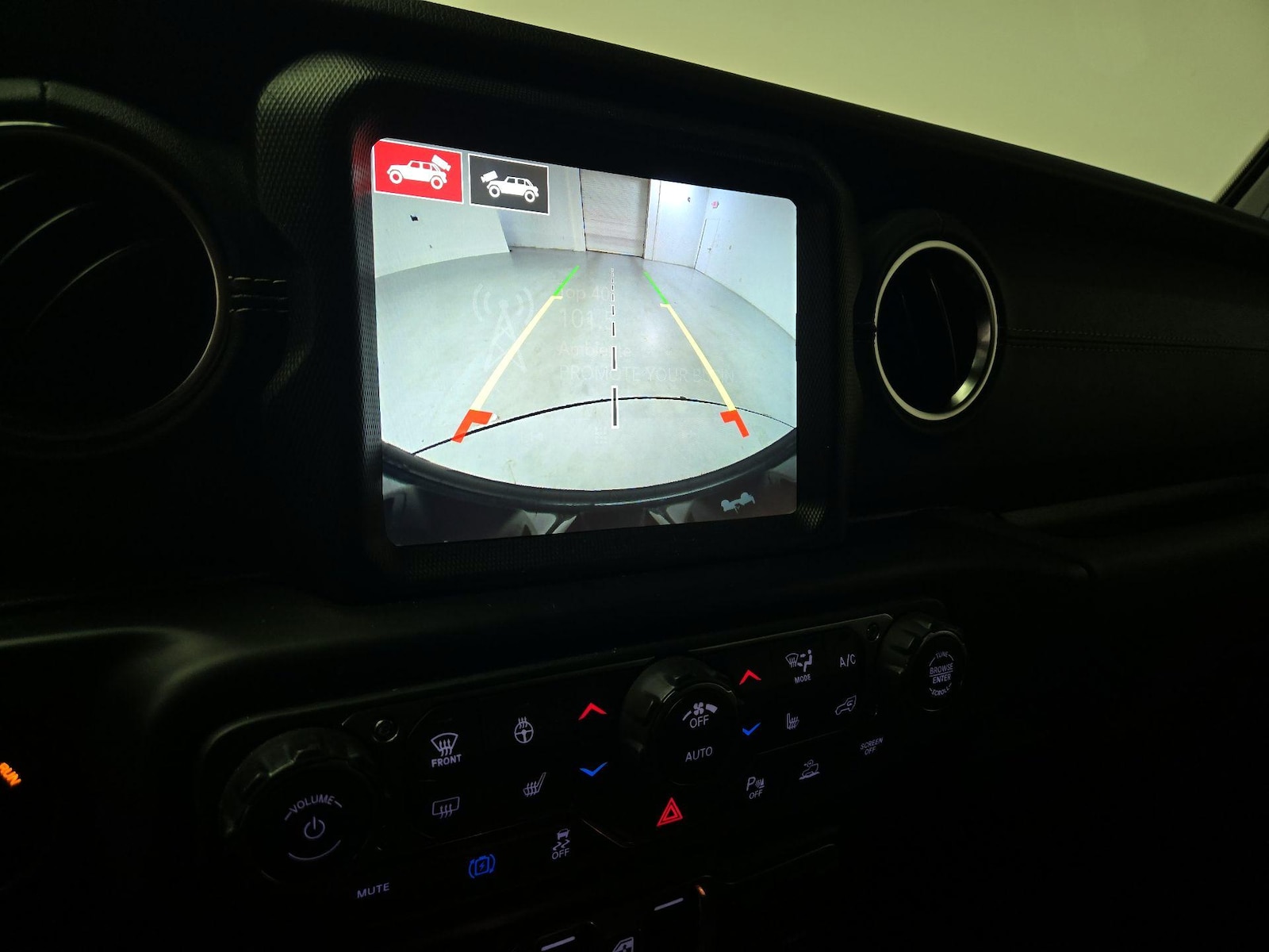 2021 Jeep Wrangler Unlimited Sahara 4XE - Photo 15