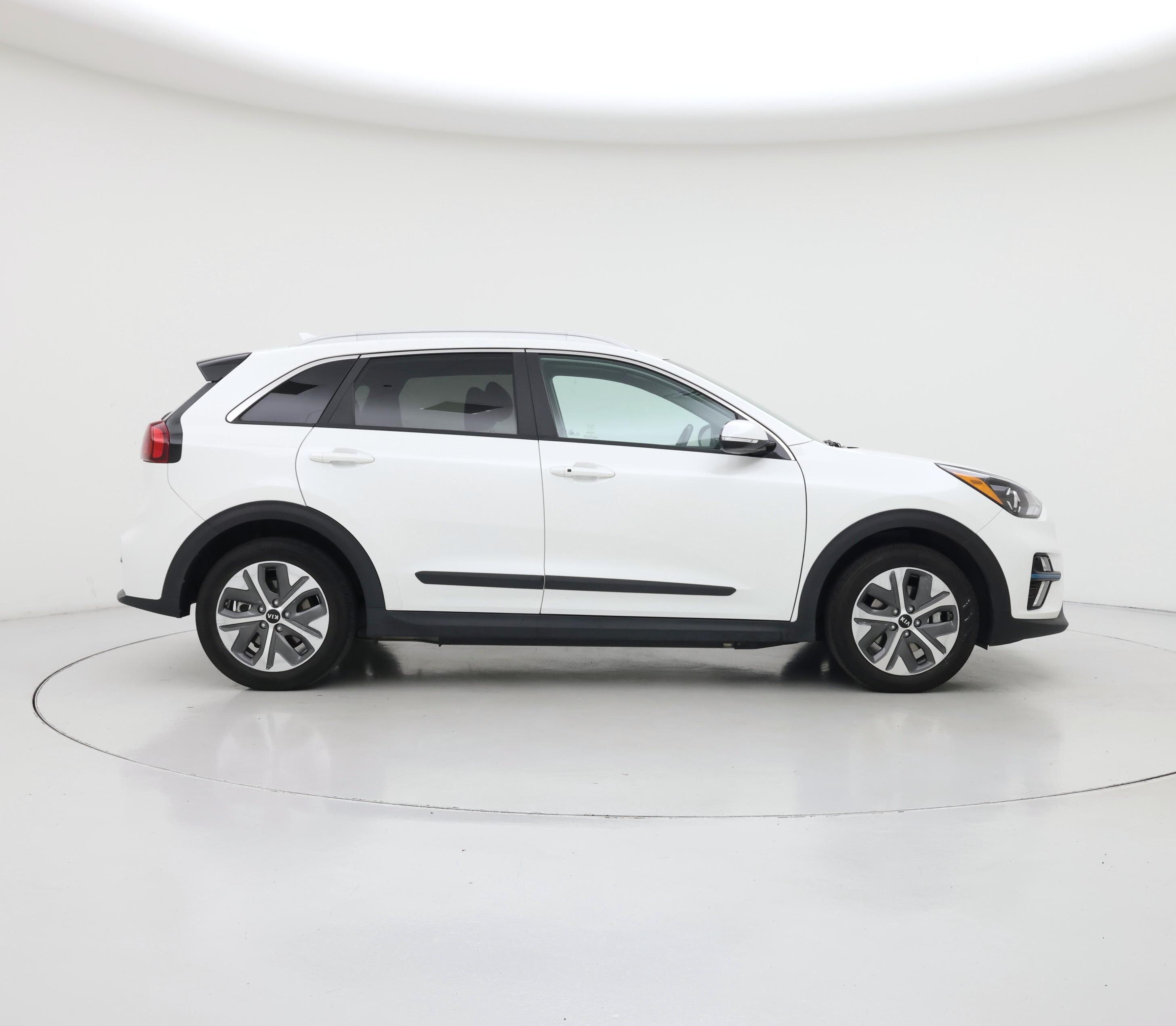 Thumbnail: 2020 Kia Niro - 7