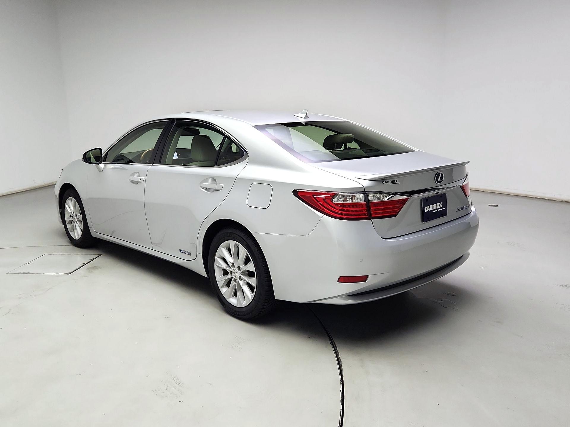 Thumbnail: 2014 Lexus ES - 7