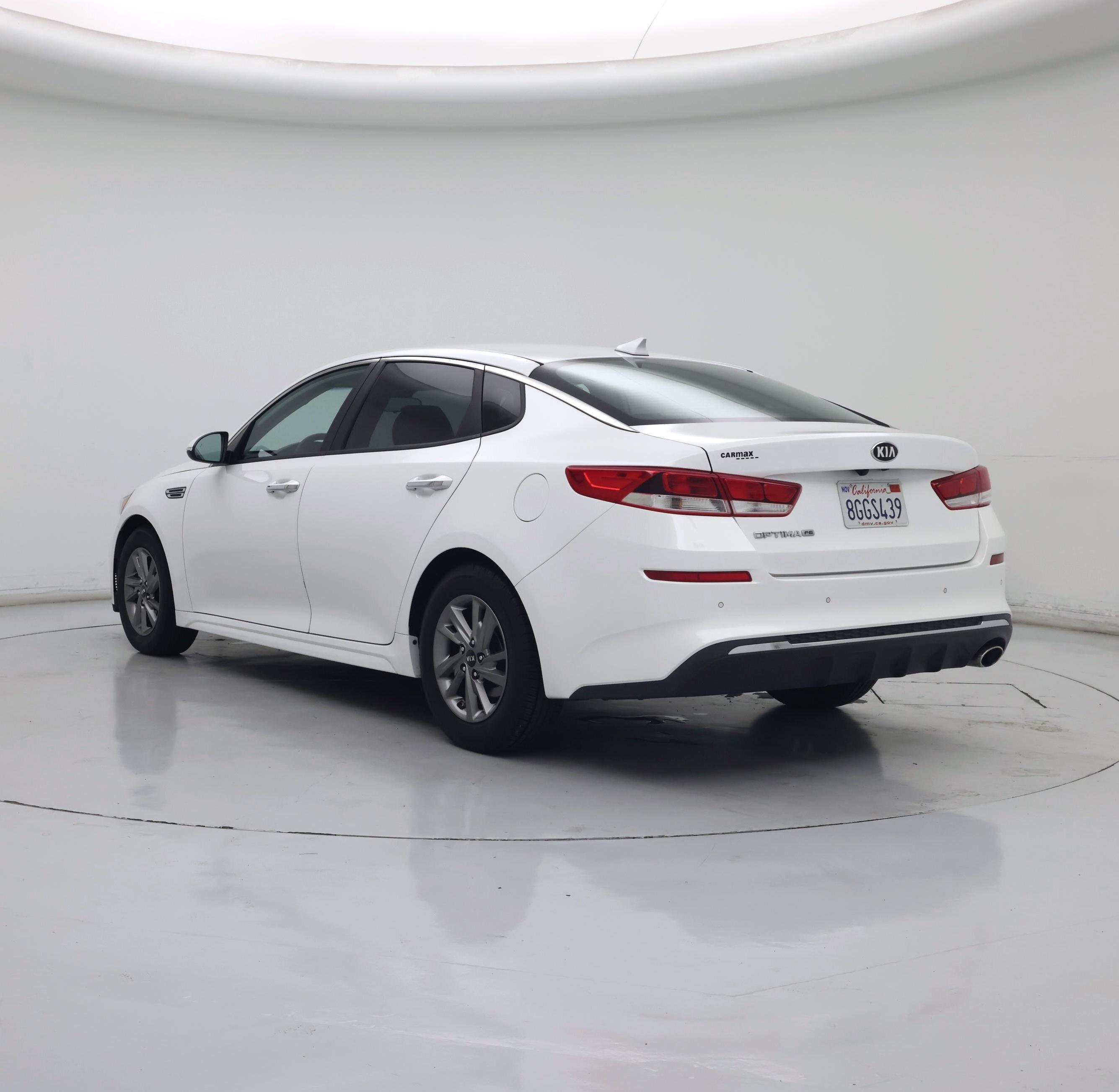 Thumbnail: 2019 Kia Optima - 2