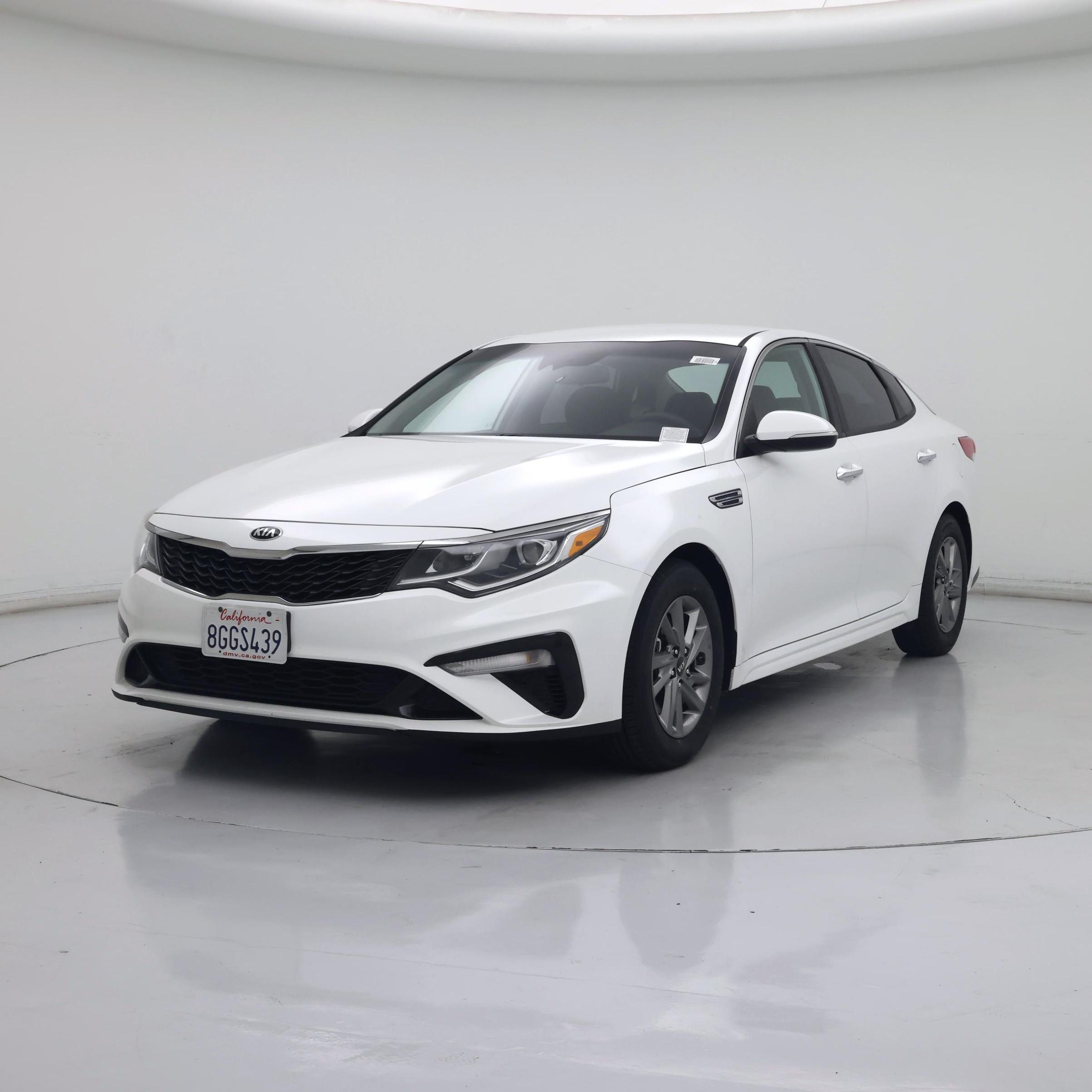 Thumbnail: 2019 Kia Optima - 4