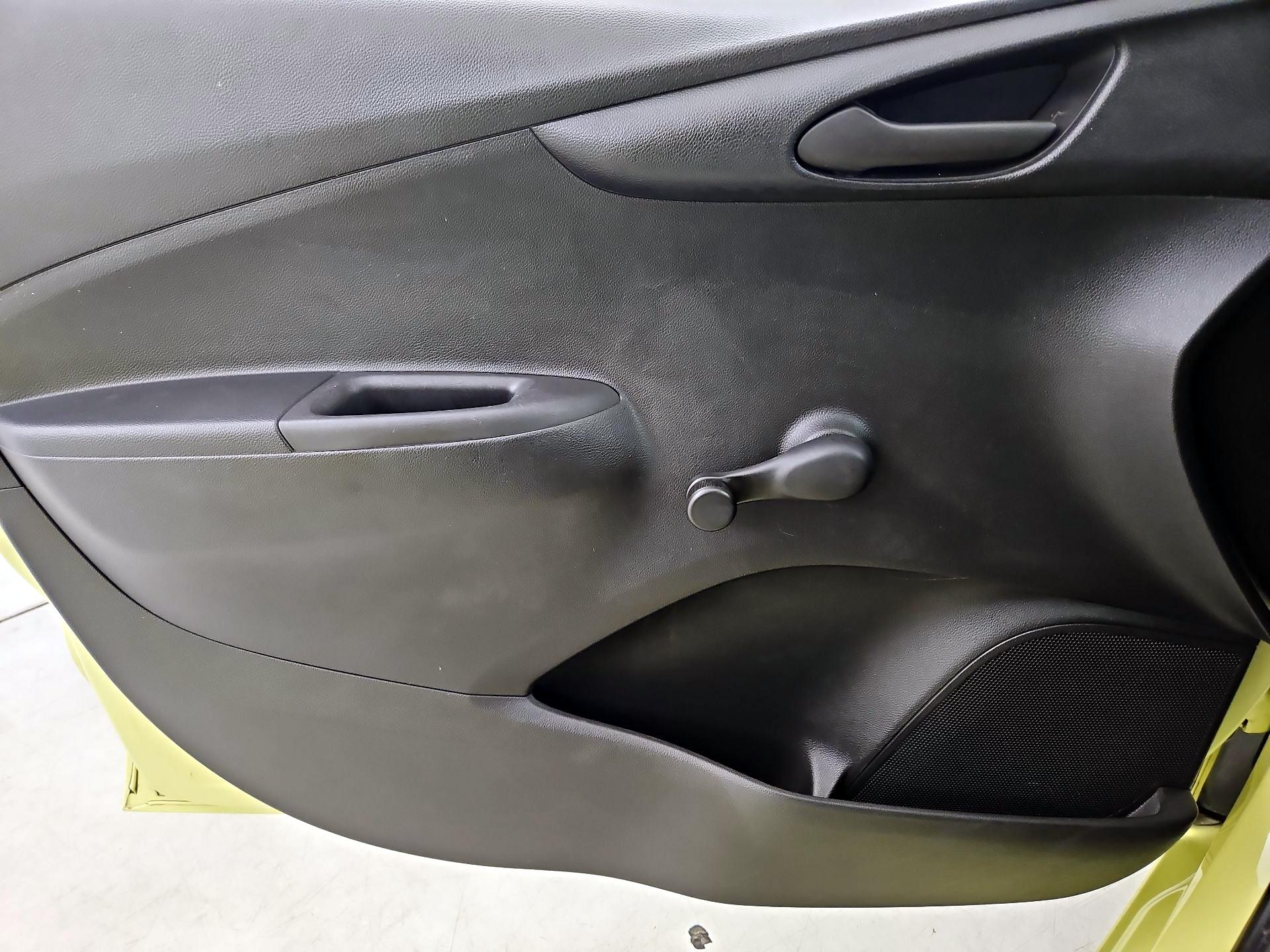 Thumbnail: 2017 Chevrolet Spark - 12