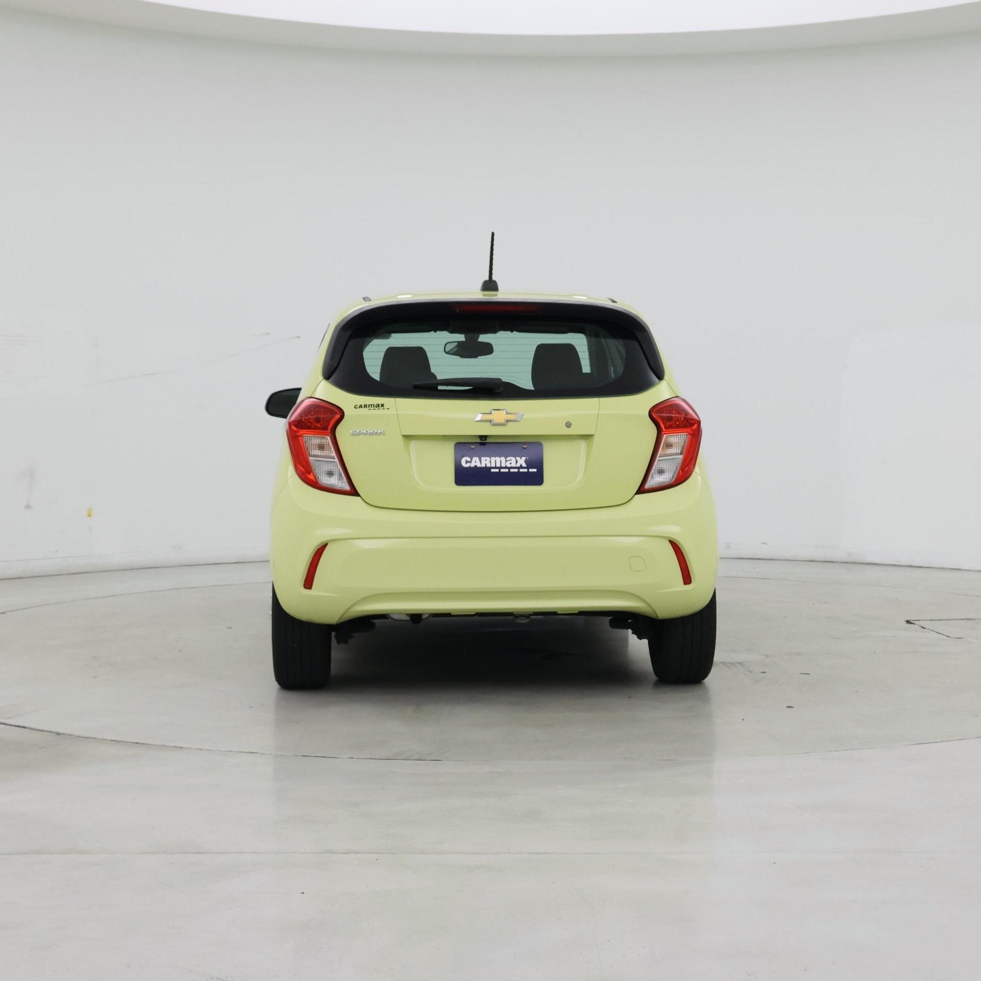 Thumbnail: 2017 Chevrolet Spark - 6