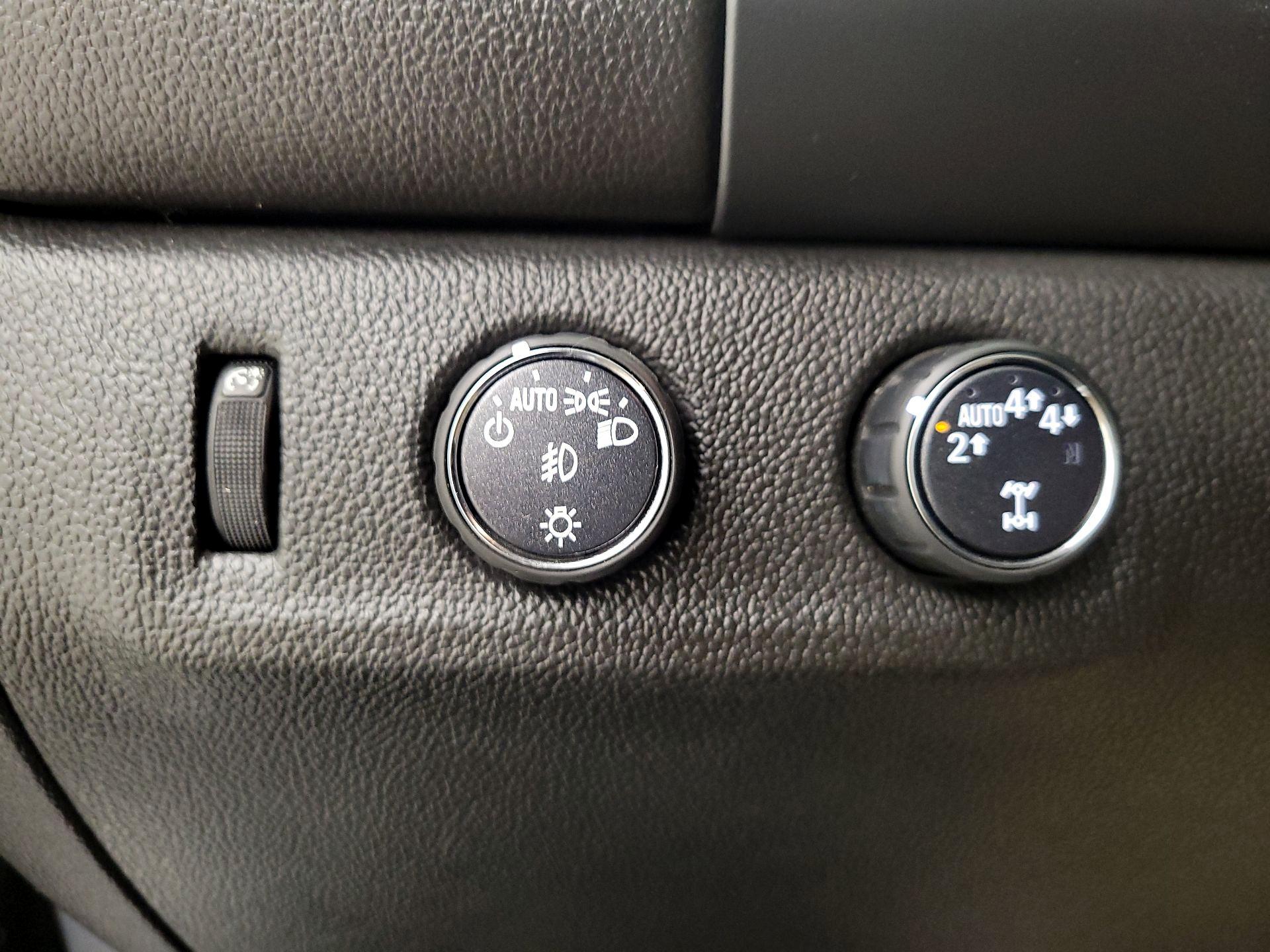 Thumbnail: 2019 GMC Canyon - 13