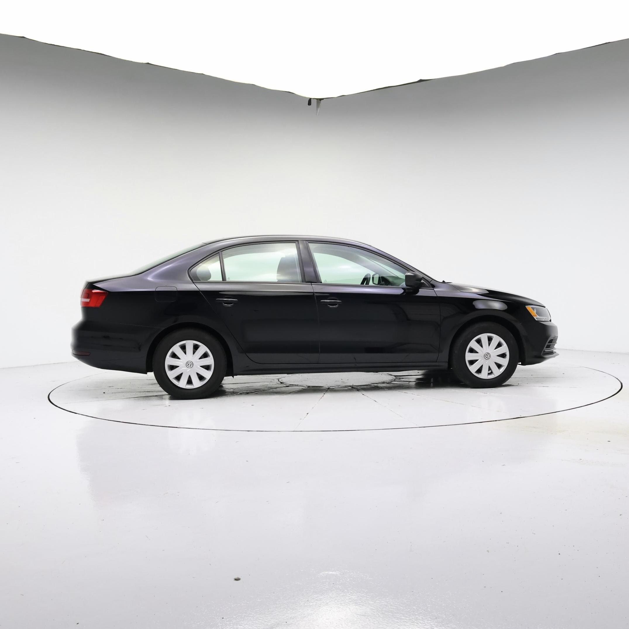 Thumbnail: 2015 Volkswagen Jetta - 3
