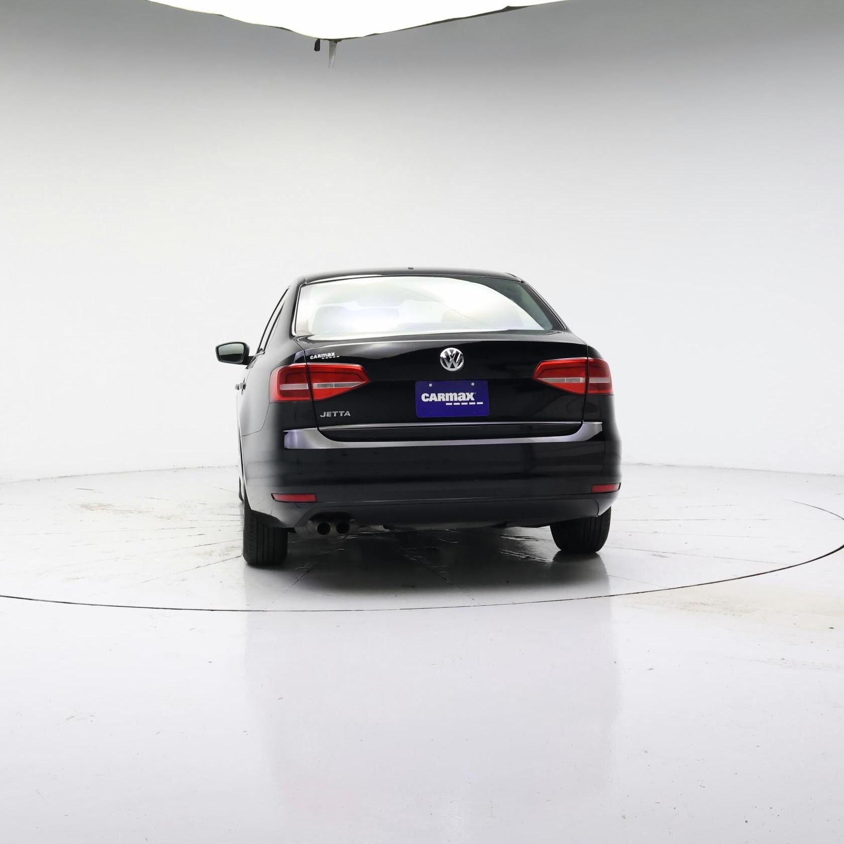 Thumbnail: 2015 Volkswagen Jetta - 5