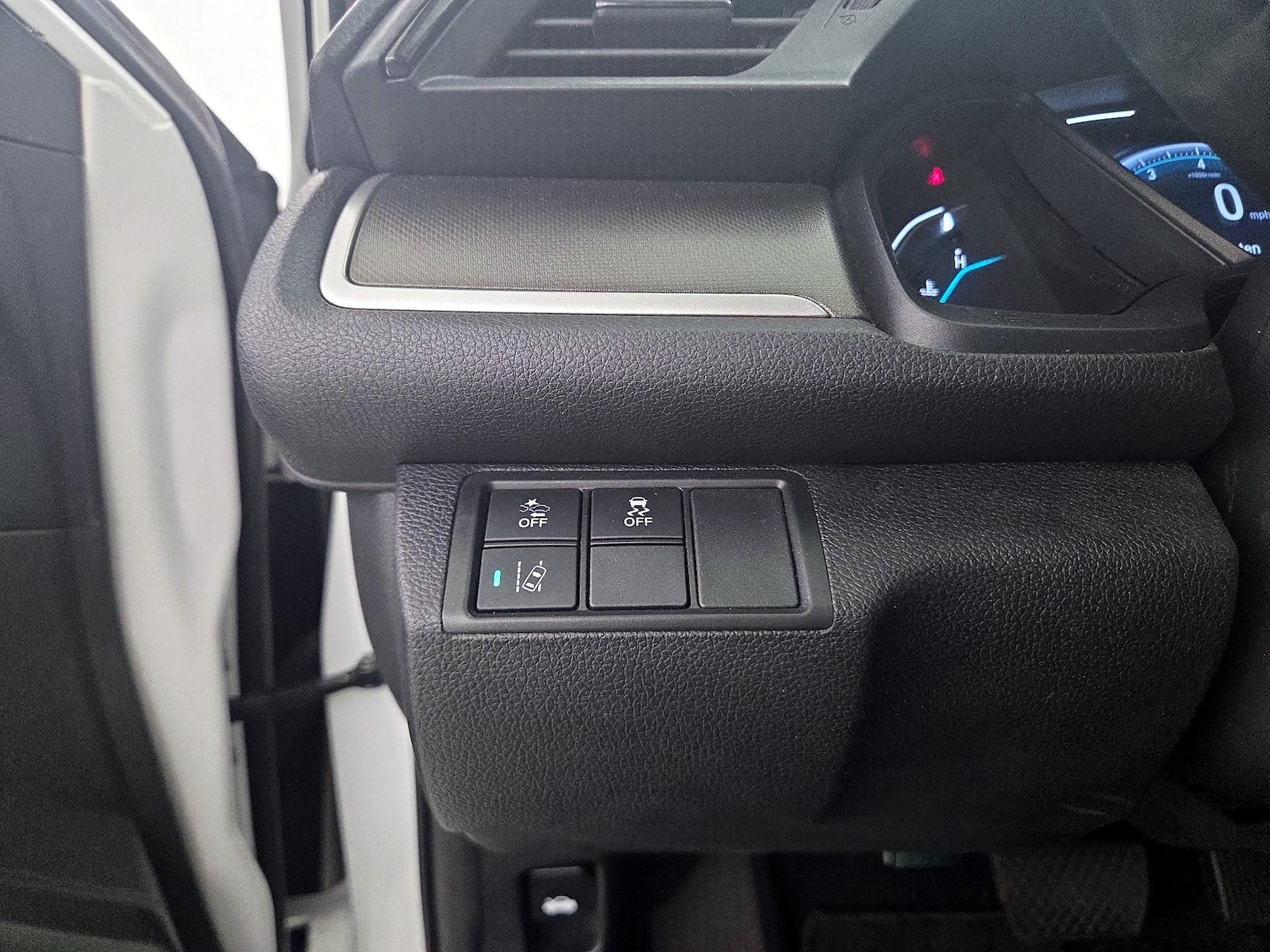 2019 Honda Civic LX - Photo 14