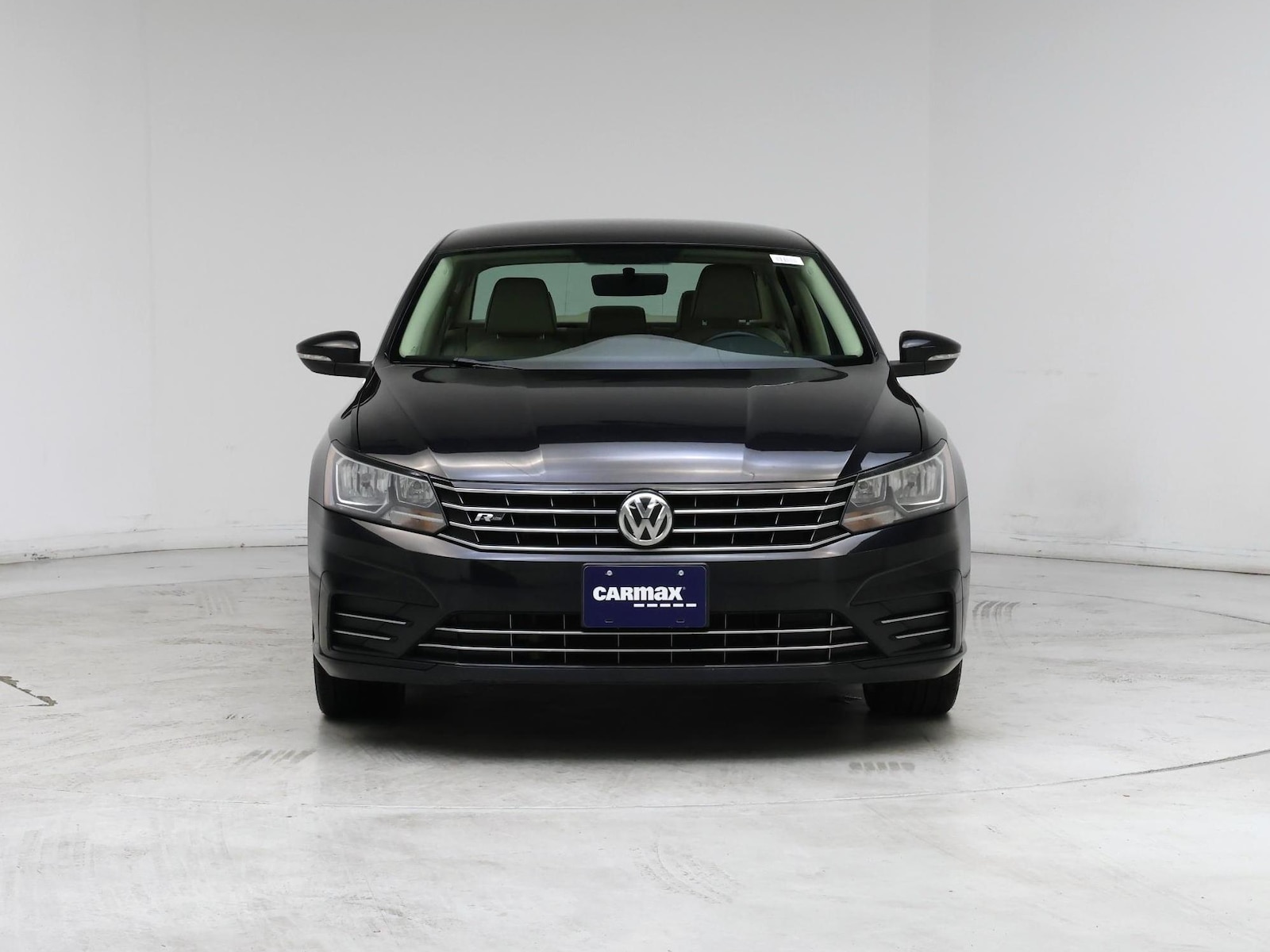 2017 Volkswagen Passat R-Line - Photo 6