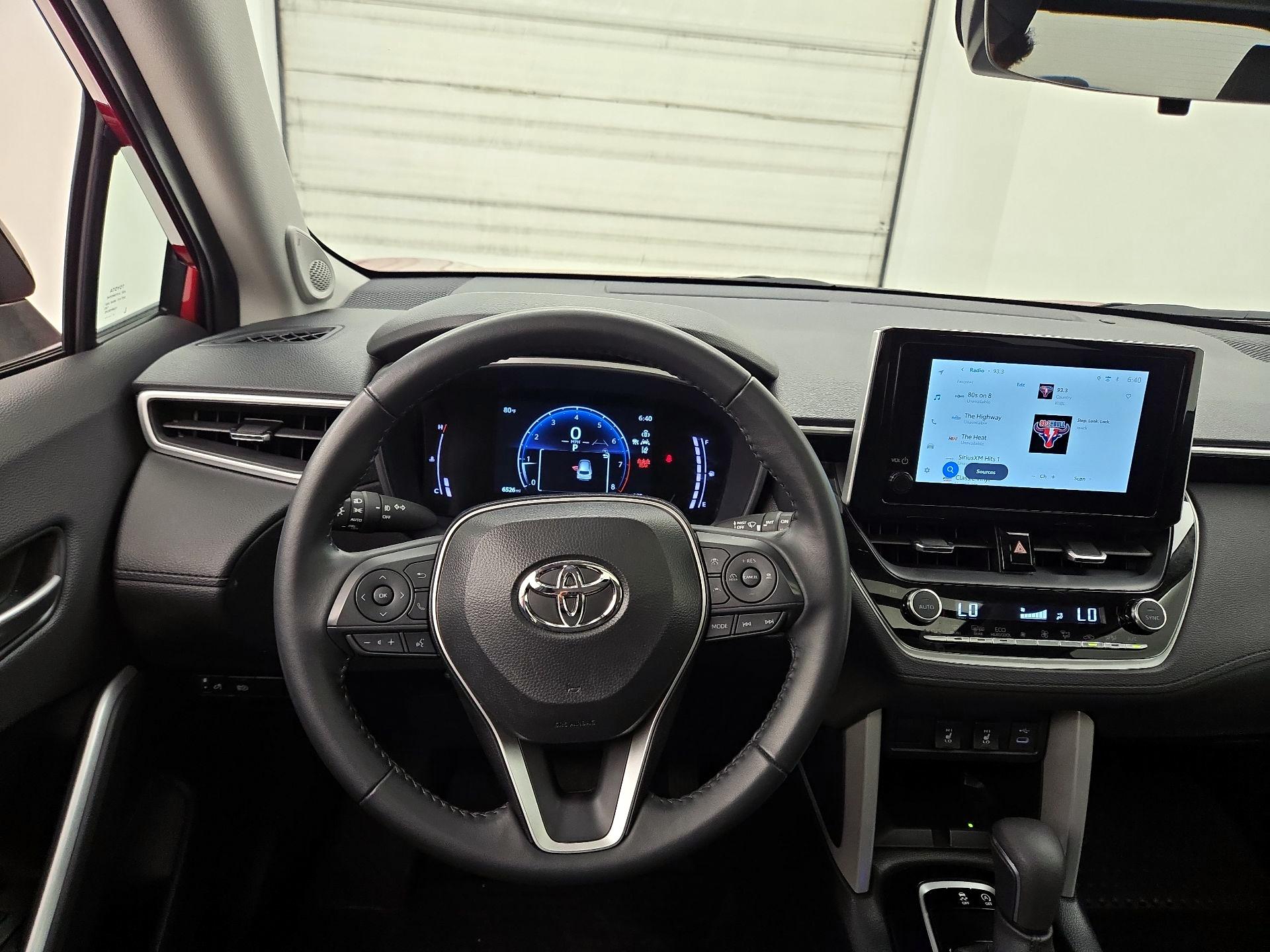 Thumbnail: 2025 Toyota Corolla Cross - 10