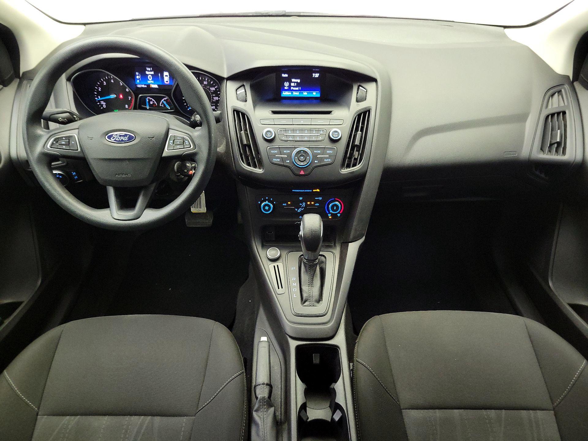Thumbnail: 2017 Ford Focus - 9