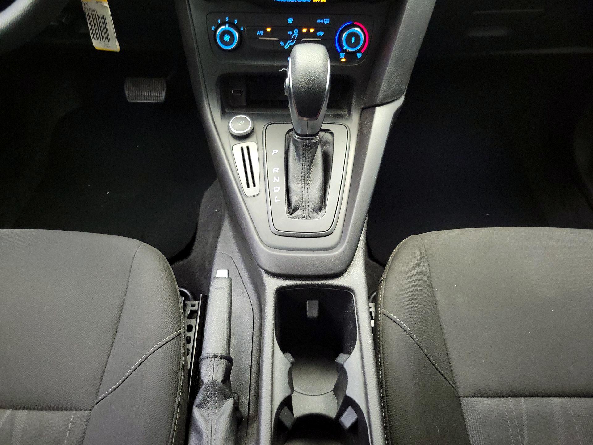 Thumbnail: 2017 Ford Focus - 17