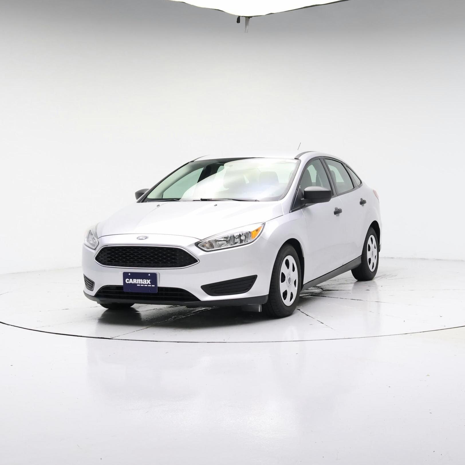 Thumbnail: 2017 Ford Focus - 4