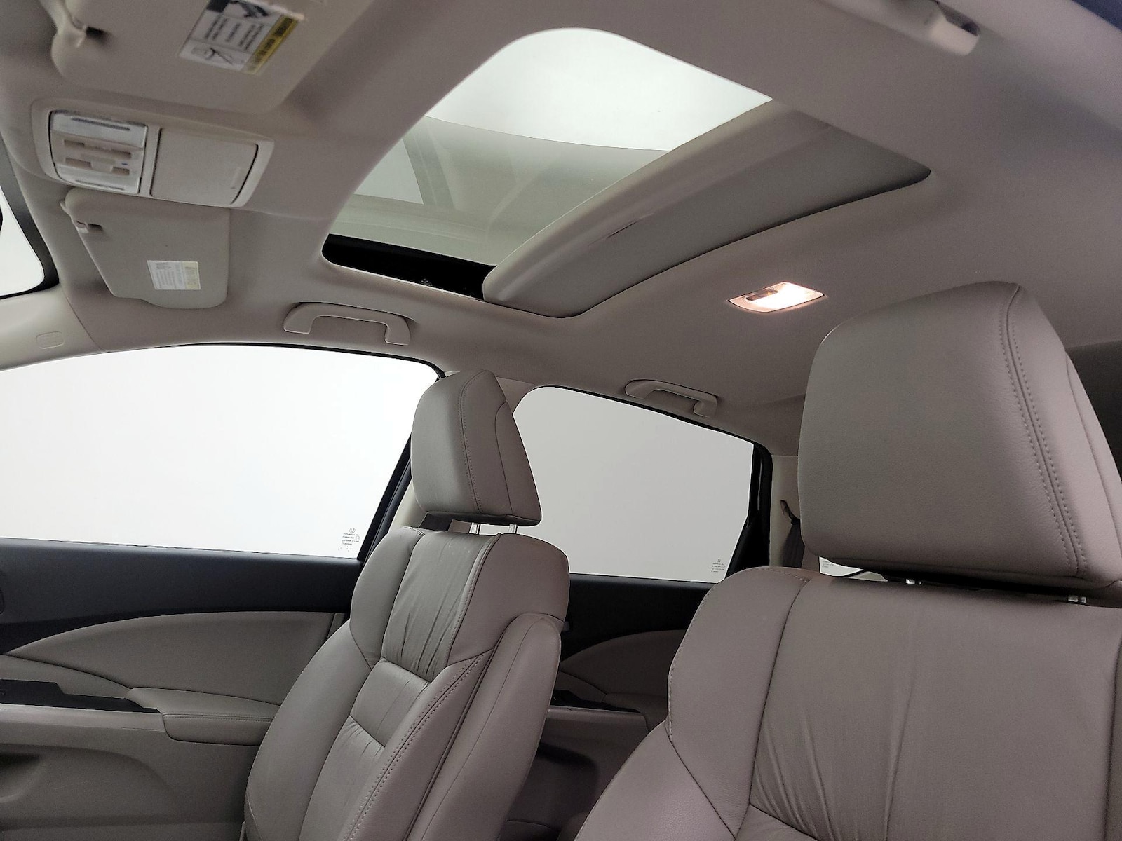 Sunroof(s) & Overhead Airbags