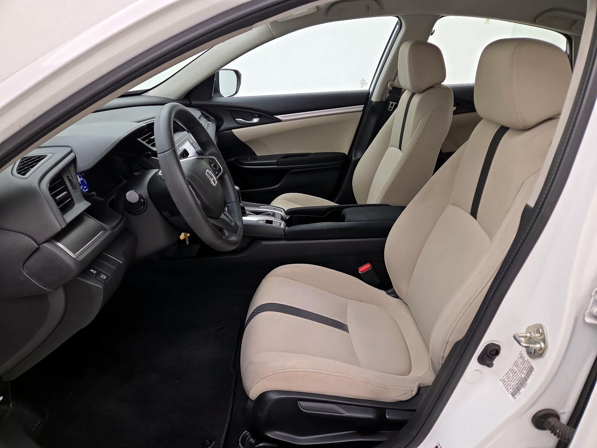 Thumbnail: 2016 Honda Civic - 11