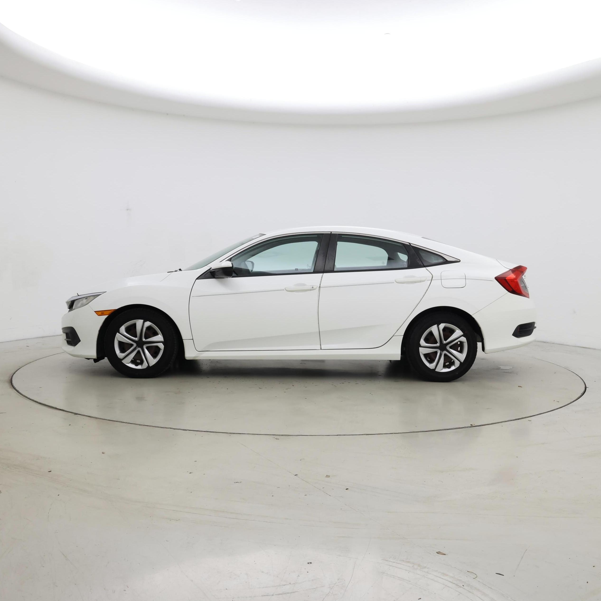 Thumbnail: 2016 Honda Civic - 3