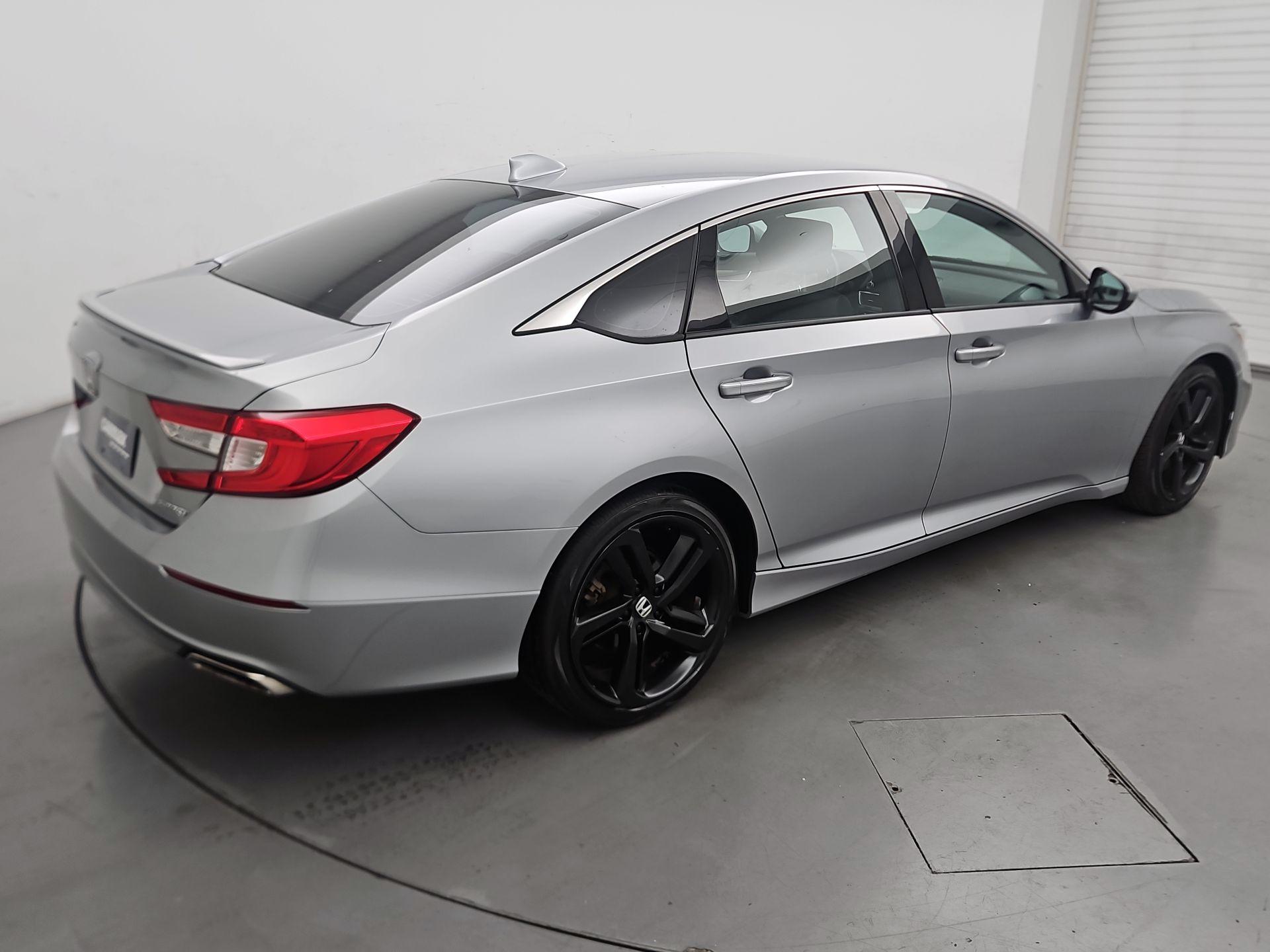 Thumbnail: 2018 Honda Accord - 5