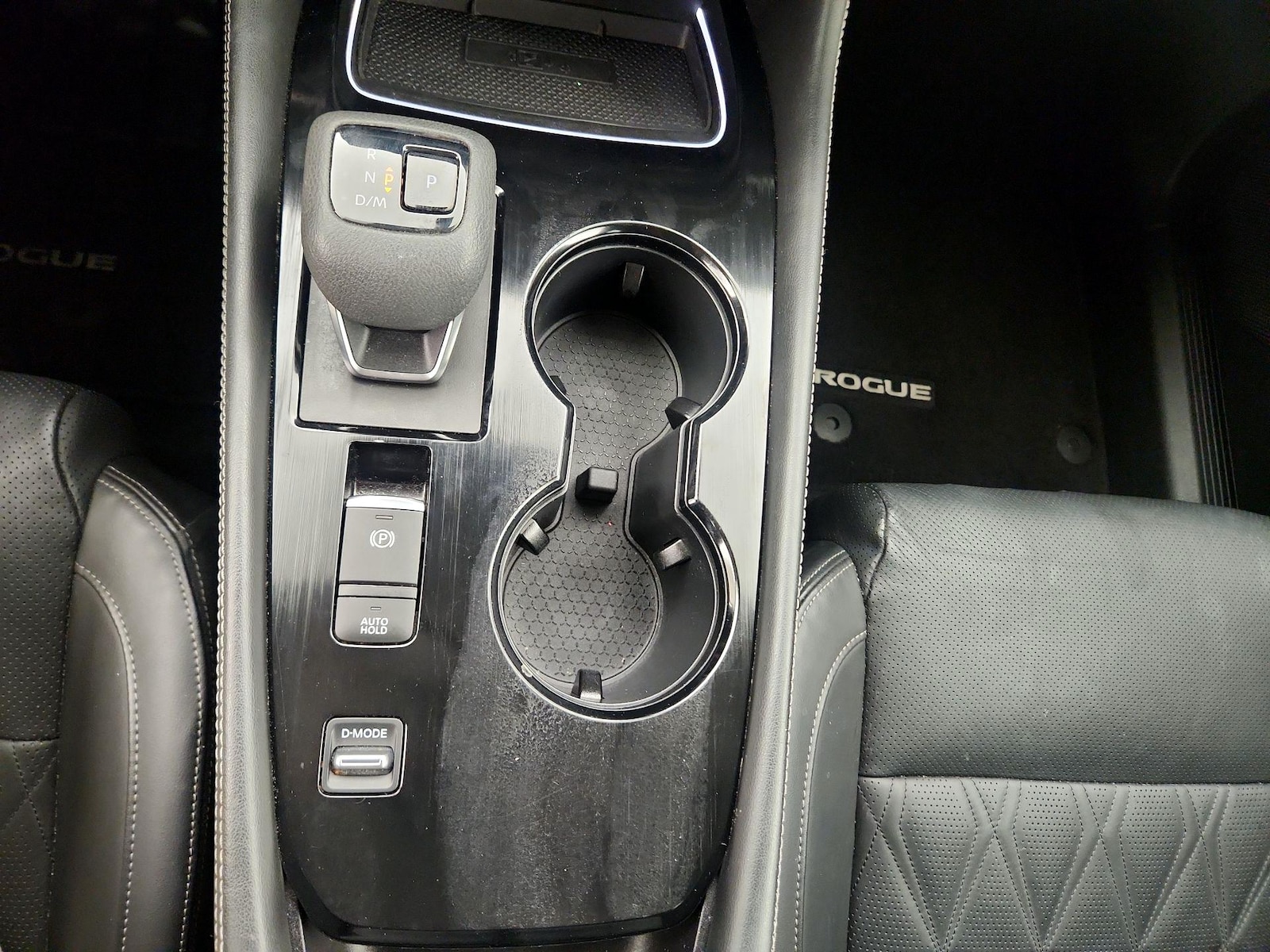 2023 Nissan Rogue Platinum - Photo 19