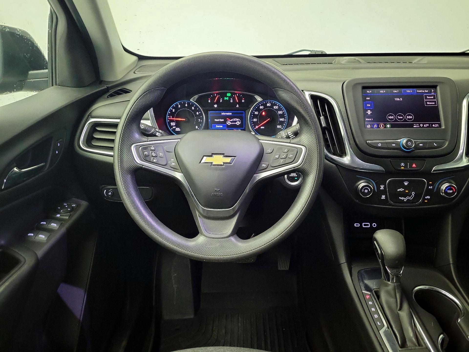 Thumbnail: 2022 Chevrolet Equinox - 10