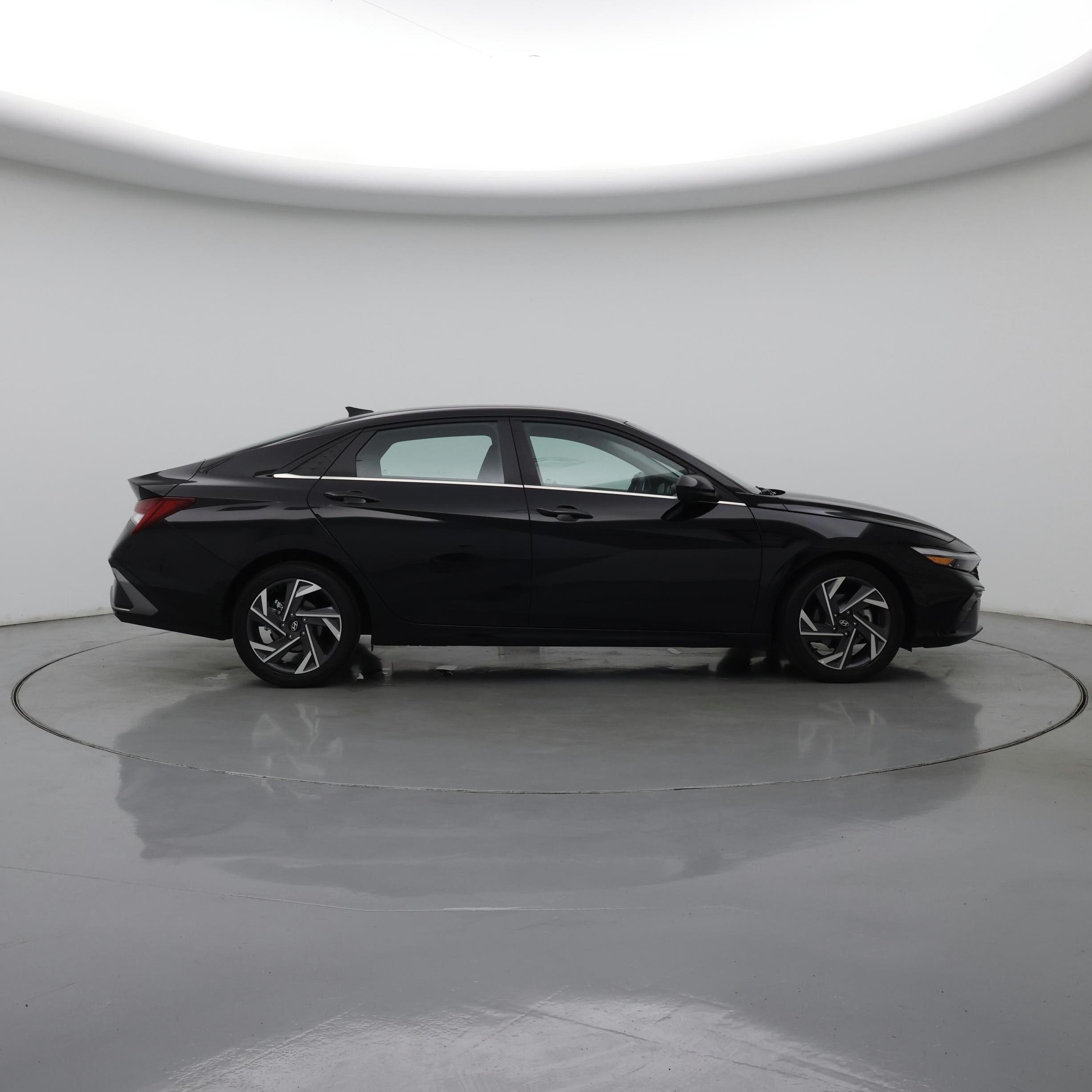 Thumbnail: 2025 Hyundai Elantra - 7