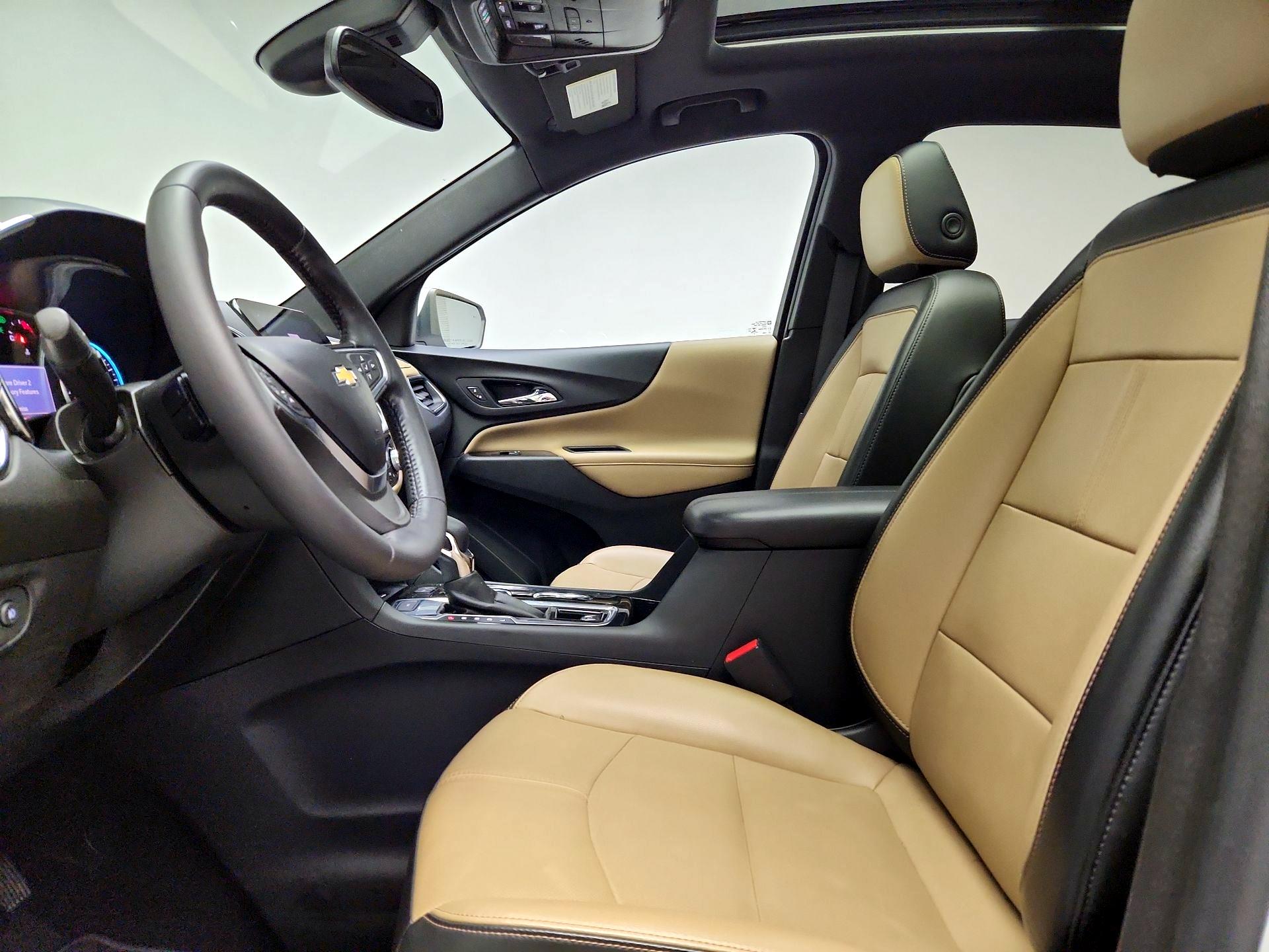 Thumbnail: 2022 Chevrolet Equinox - 9