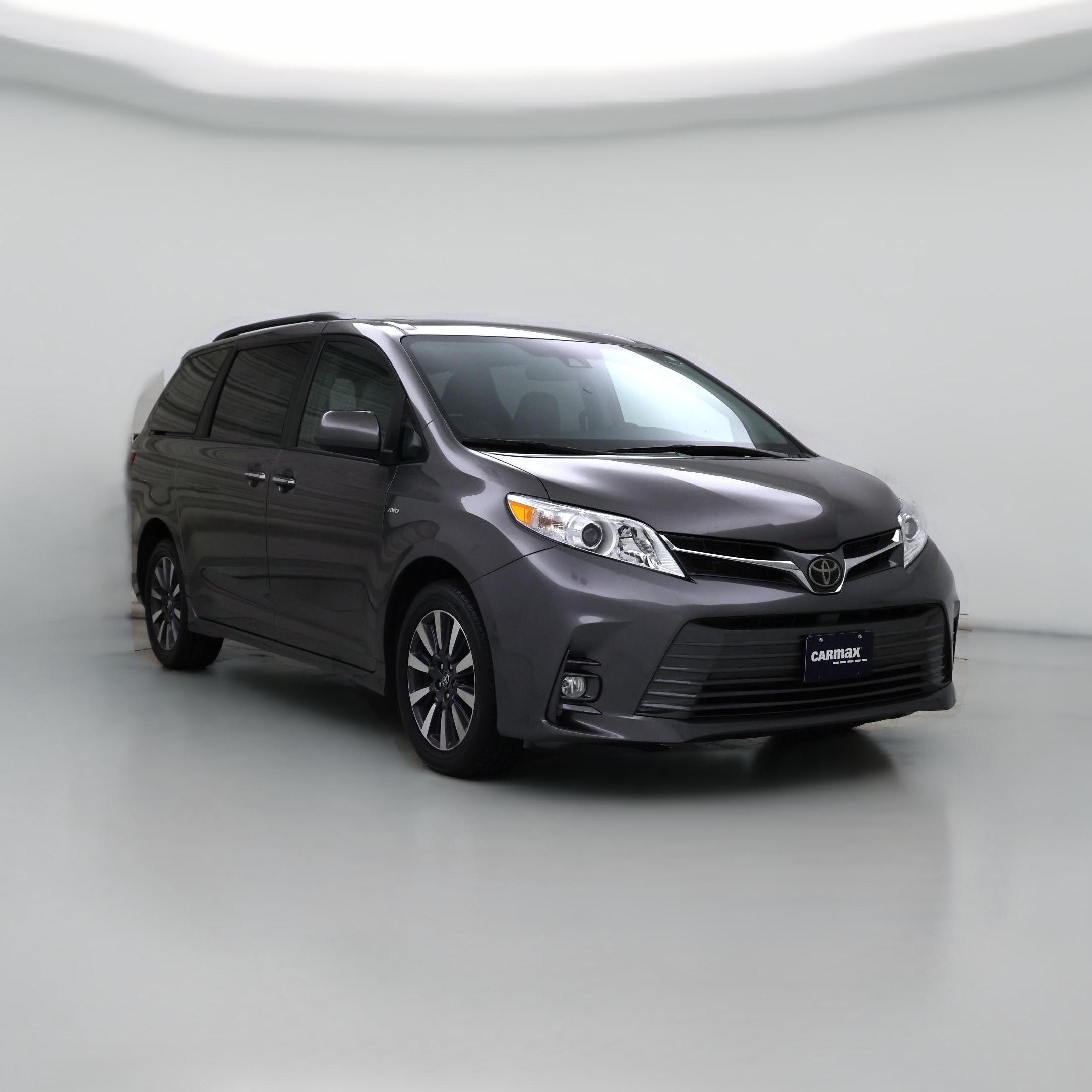 Thumbnail: 2019 Toyota Sienna - 1