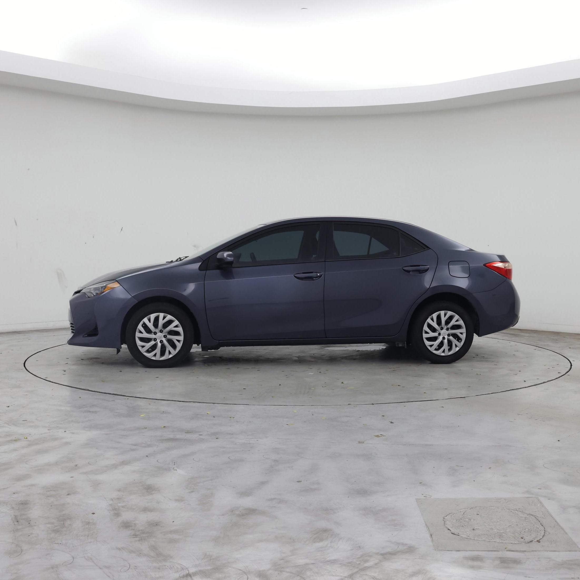 Thumbnail: 2019 Toyota Corolla - 3