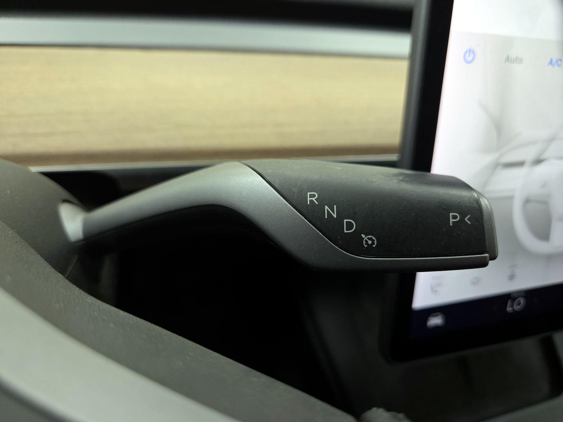 Thumbnail: 2022 Tesla Model 3 - 17