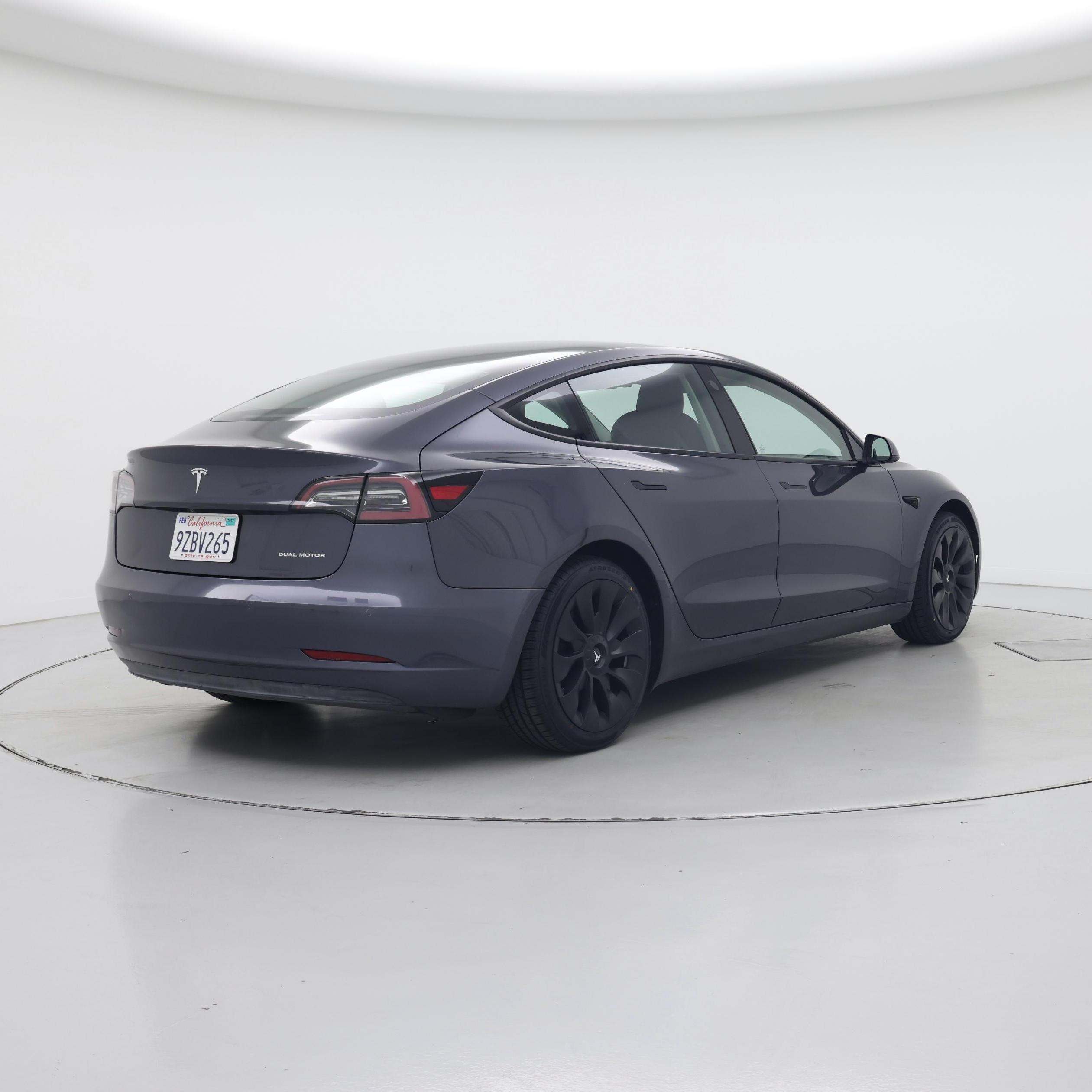 Thumbnail: 2022 Tesla Model 3 - 8