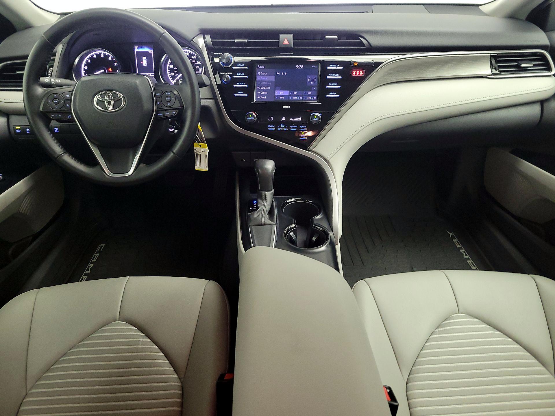 Thumbnail: 2020 Toyota Camry - 9