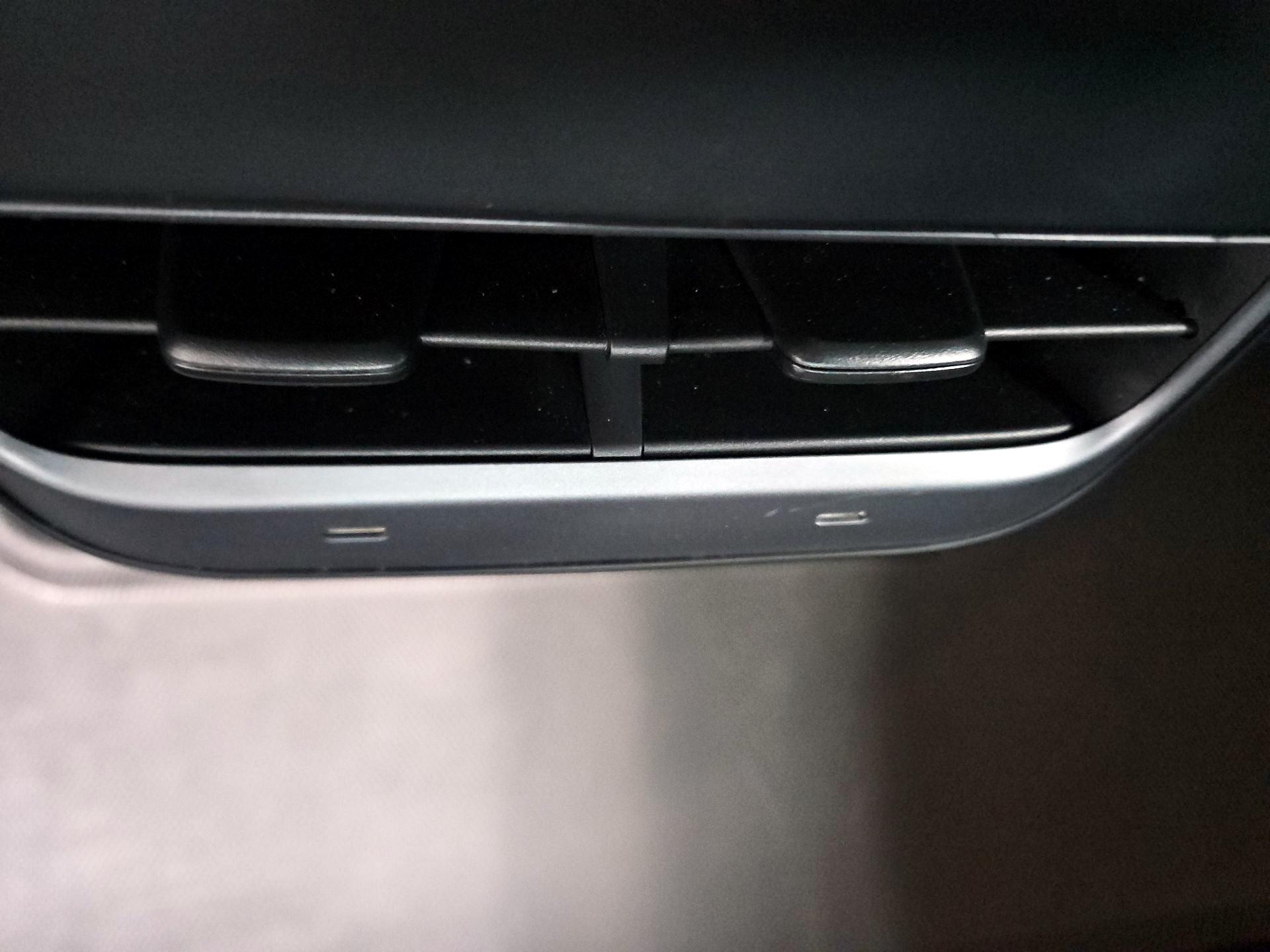 Thumbnail: 2023 Tesla Model 3 - 19