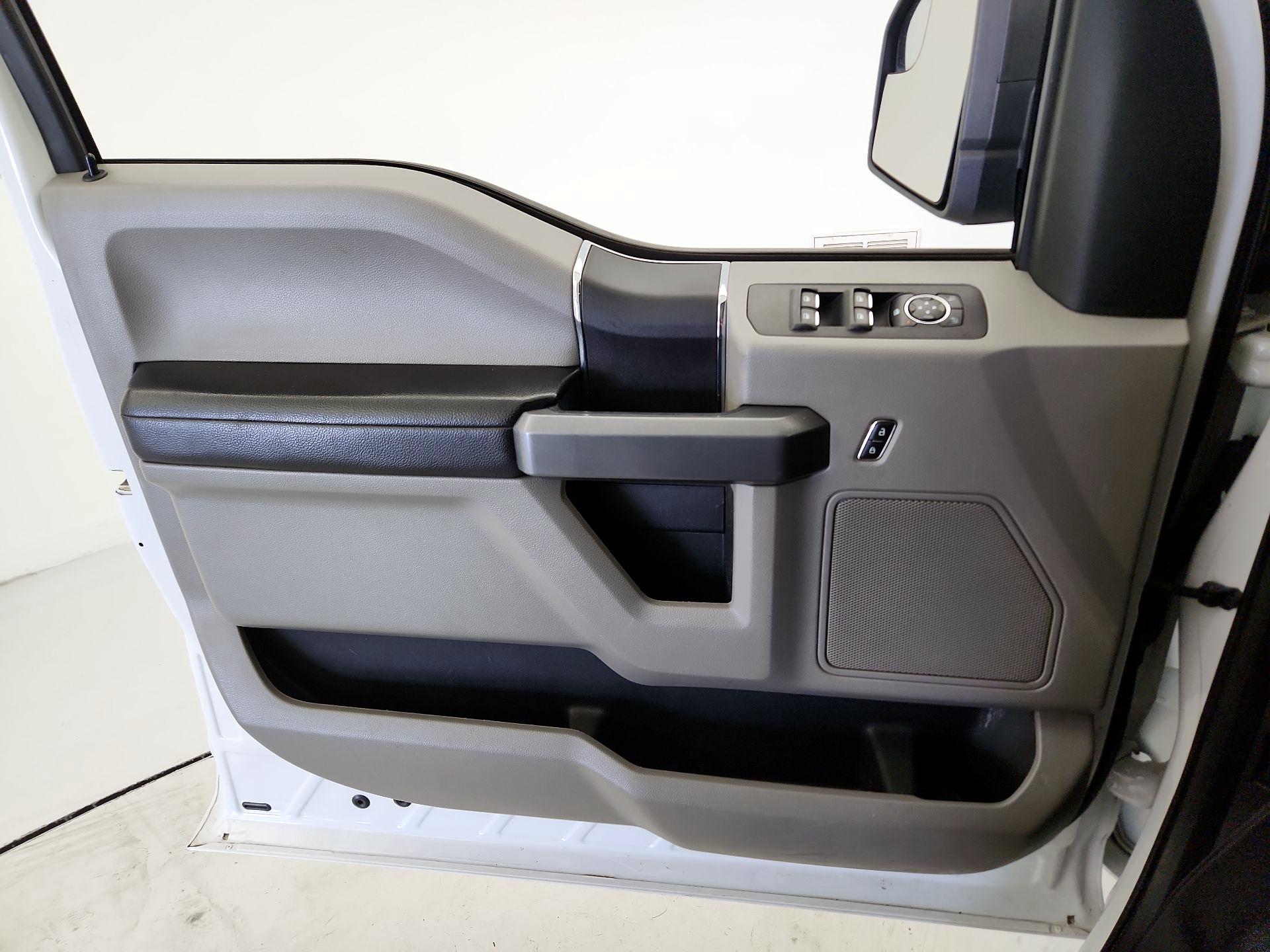 Thumbnail: 2018 Ford F-150 - 12