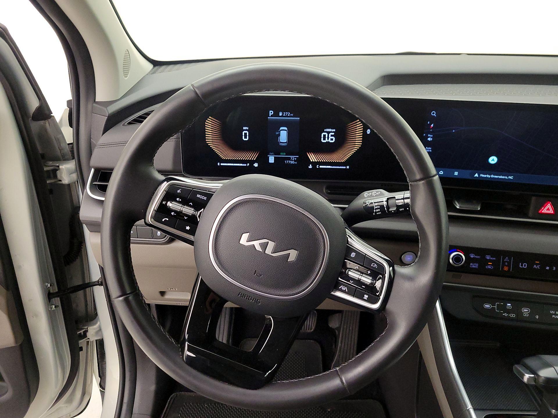 Thumbnail: 2025 Kia Carnival - 10