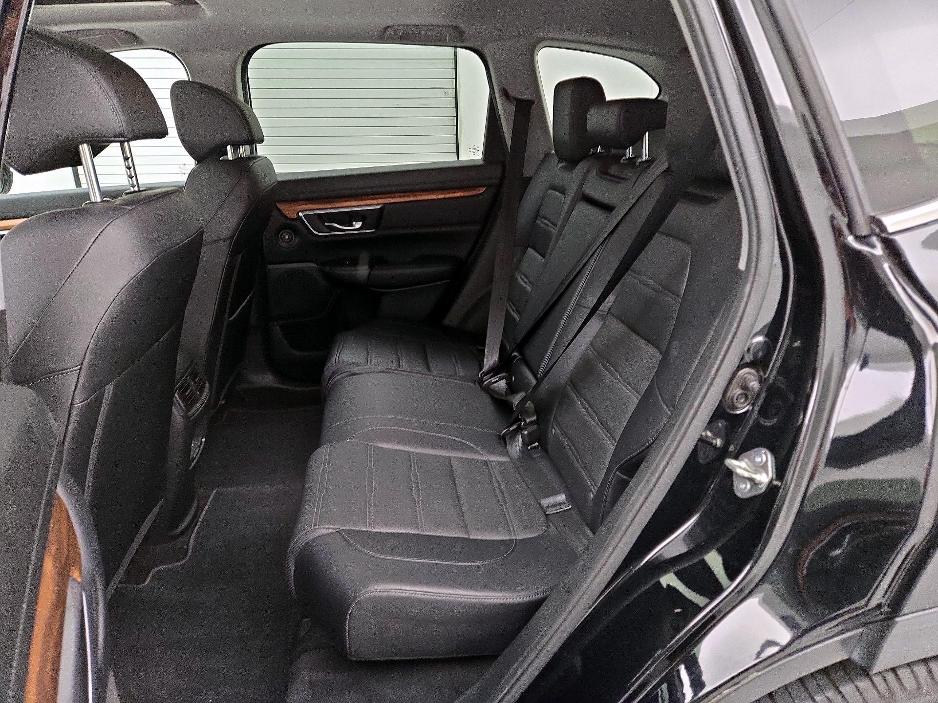 Thumbnail: 2018 Honda CR-V - 20