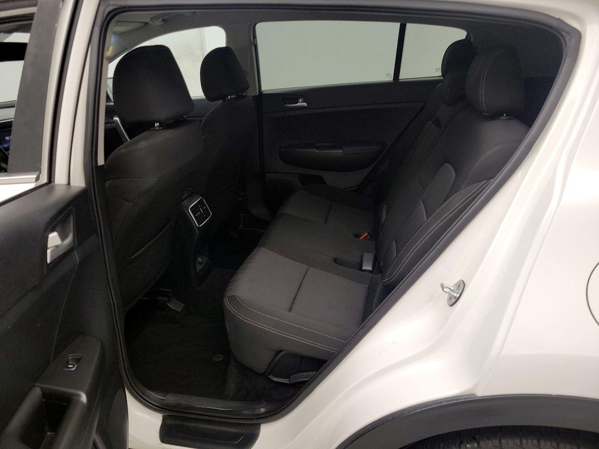 Thumbnail: 2019 Kia Sportage - 19